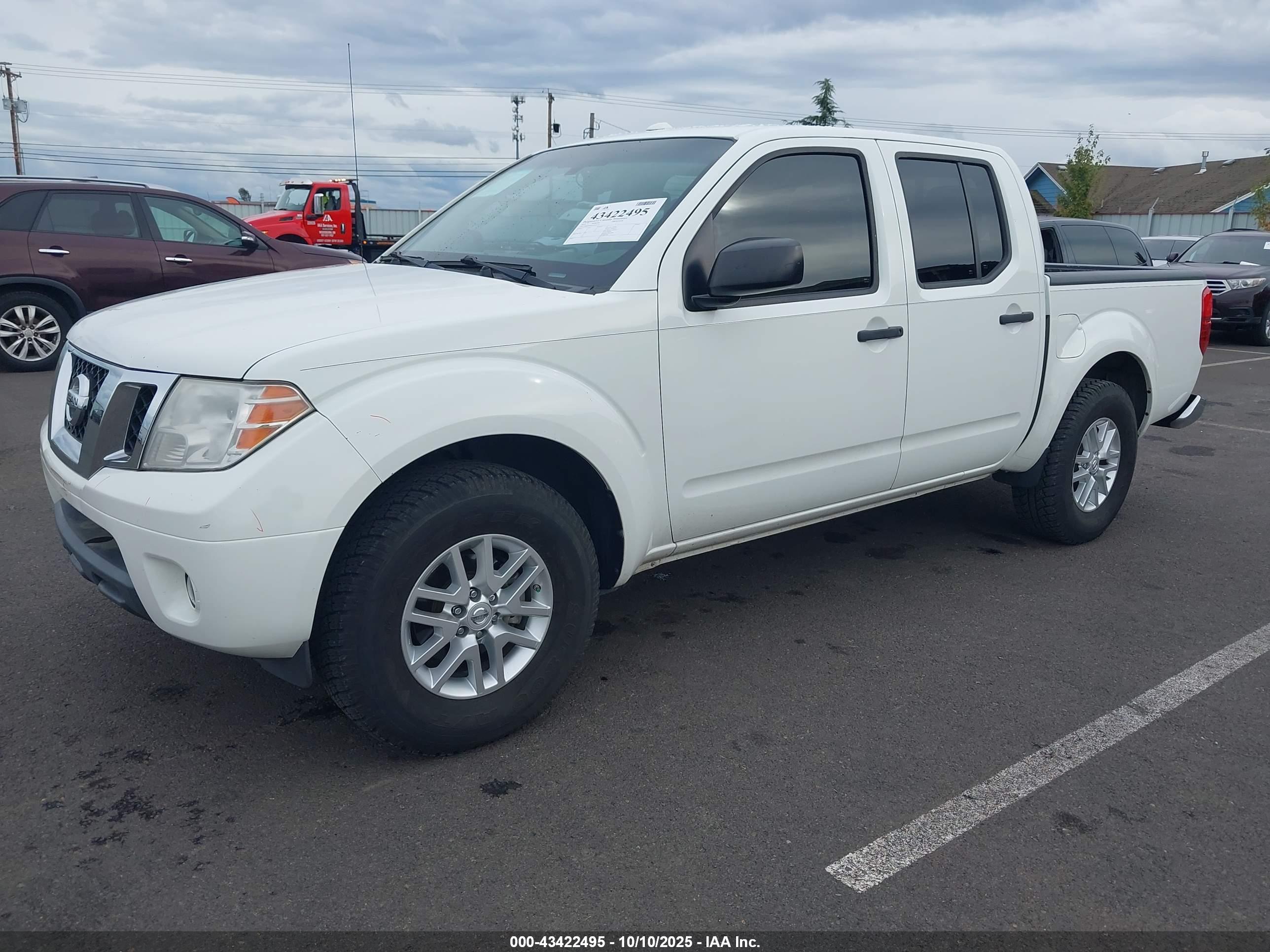 NISSAN FRONTIER image 2