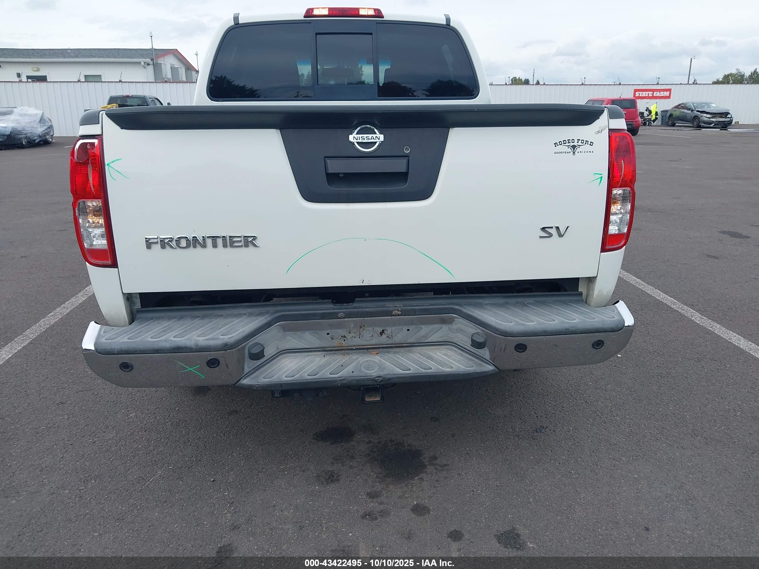 NISSAN FRONTIER image 6