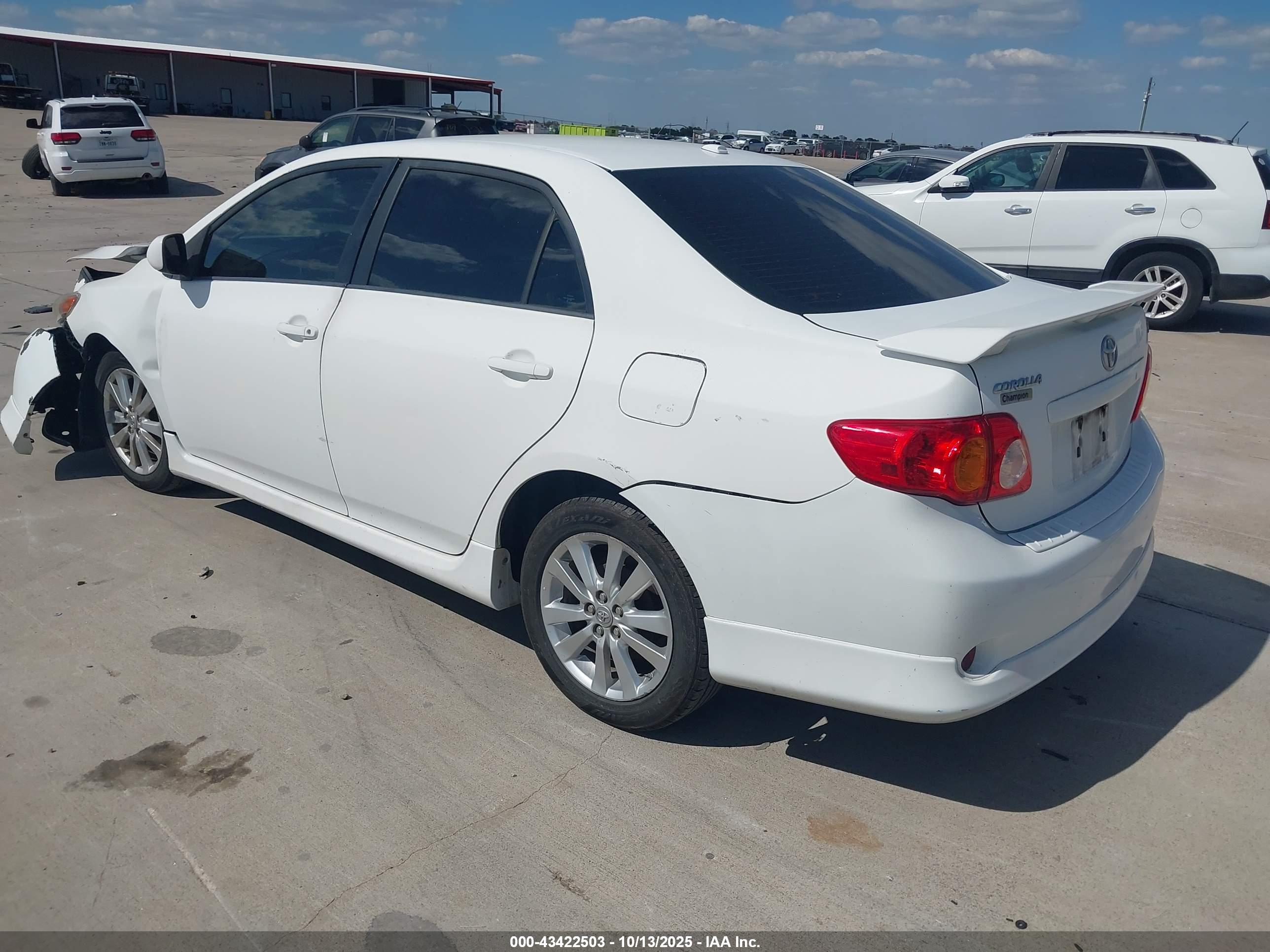 TOYOTA COROLLA image 3