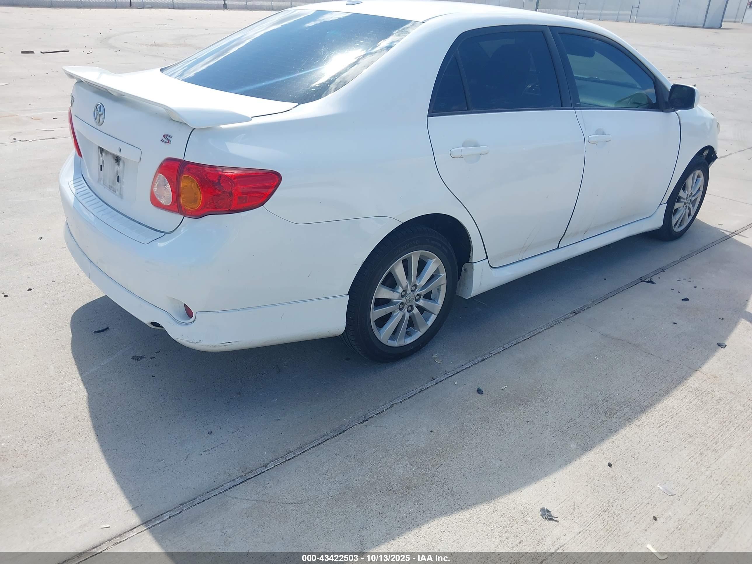TOYOTA COROLLA image 4