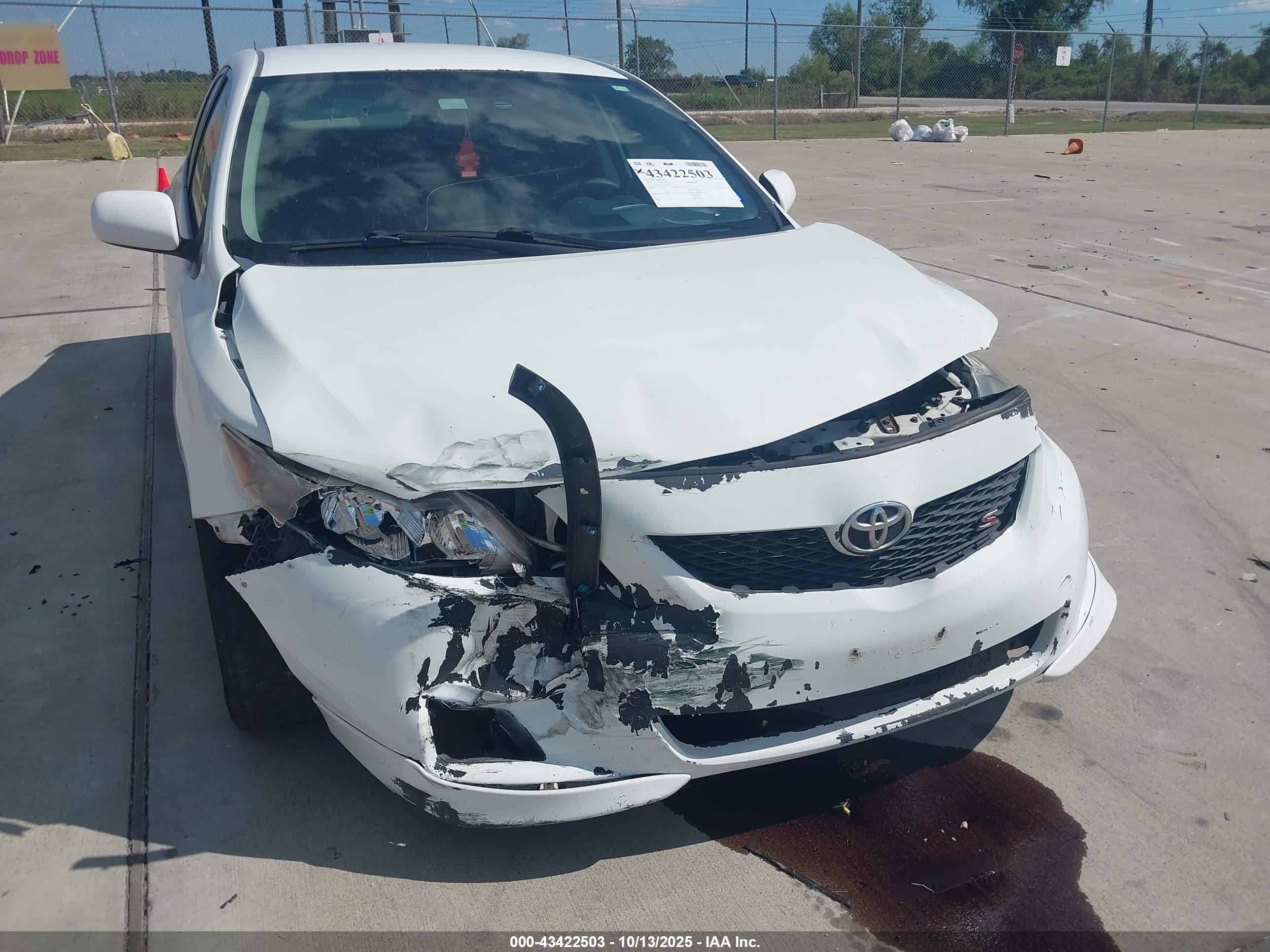 TOYOTA COROLLA image 6