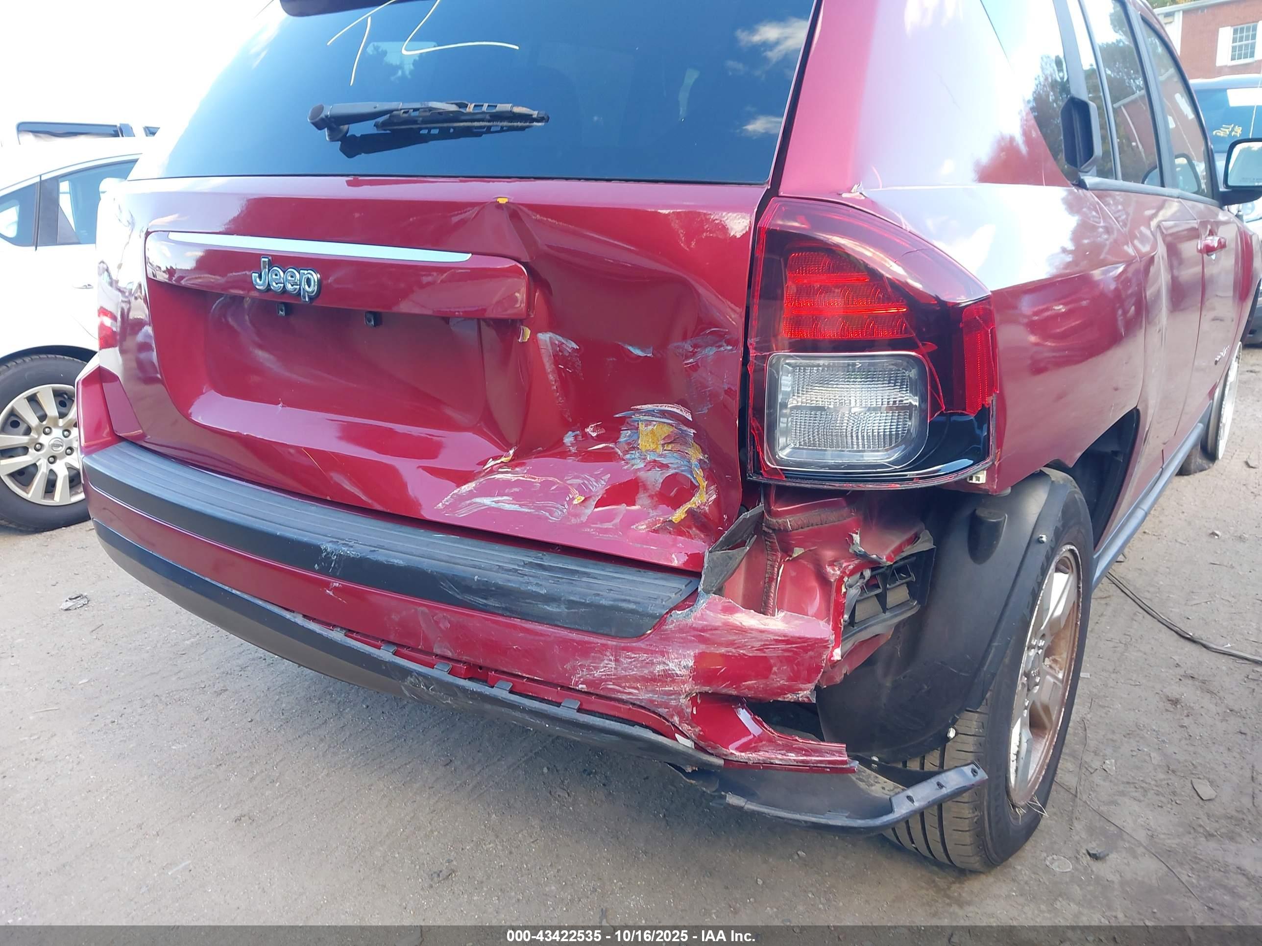 JEEP COMPASS image 6