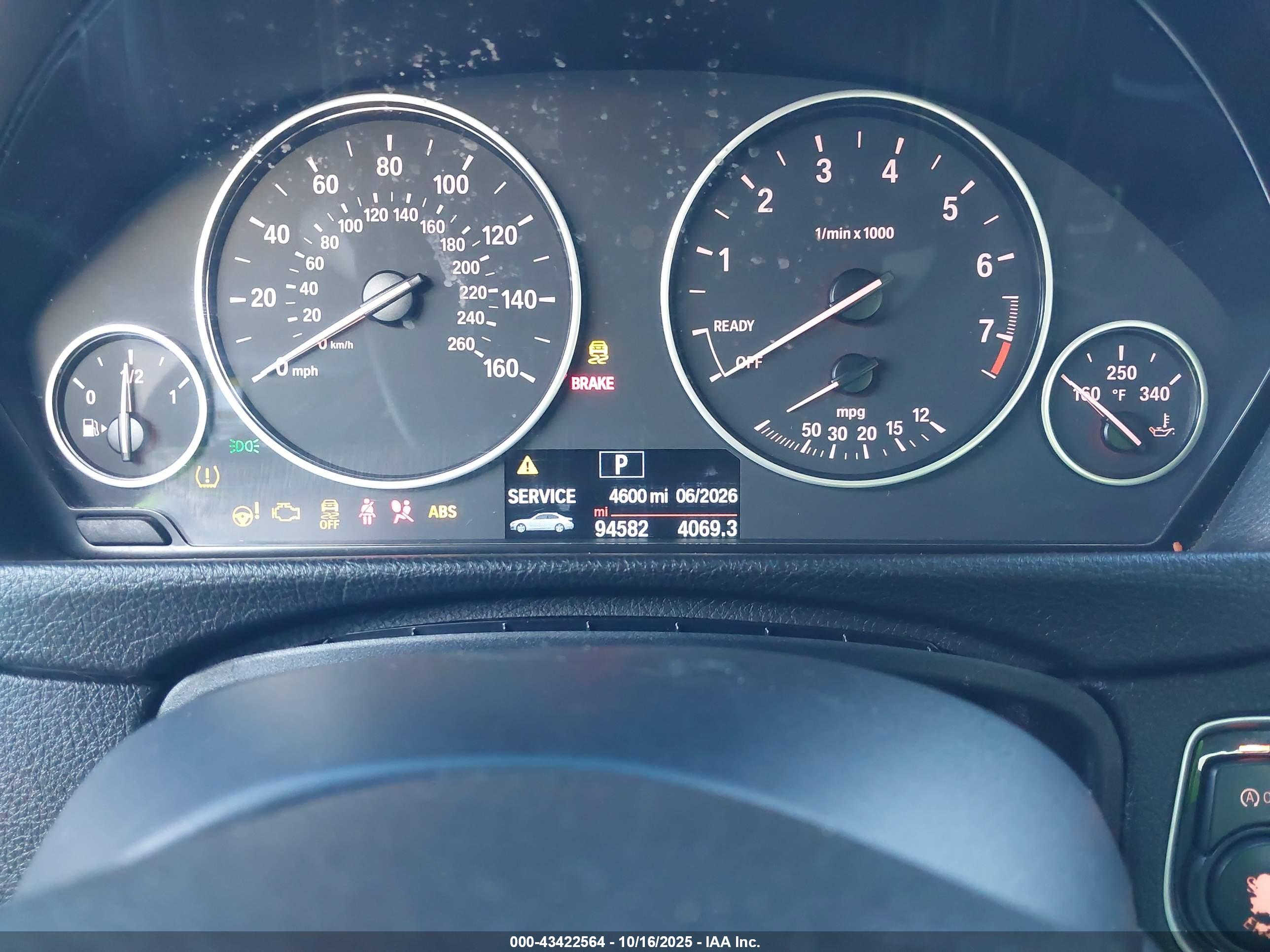 BMW 320I image 7