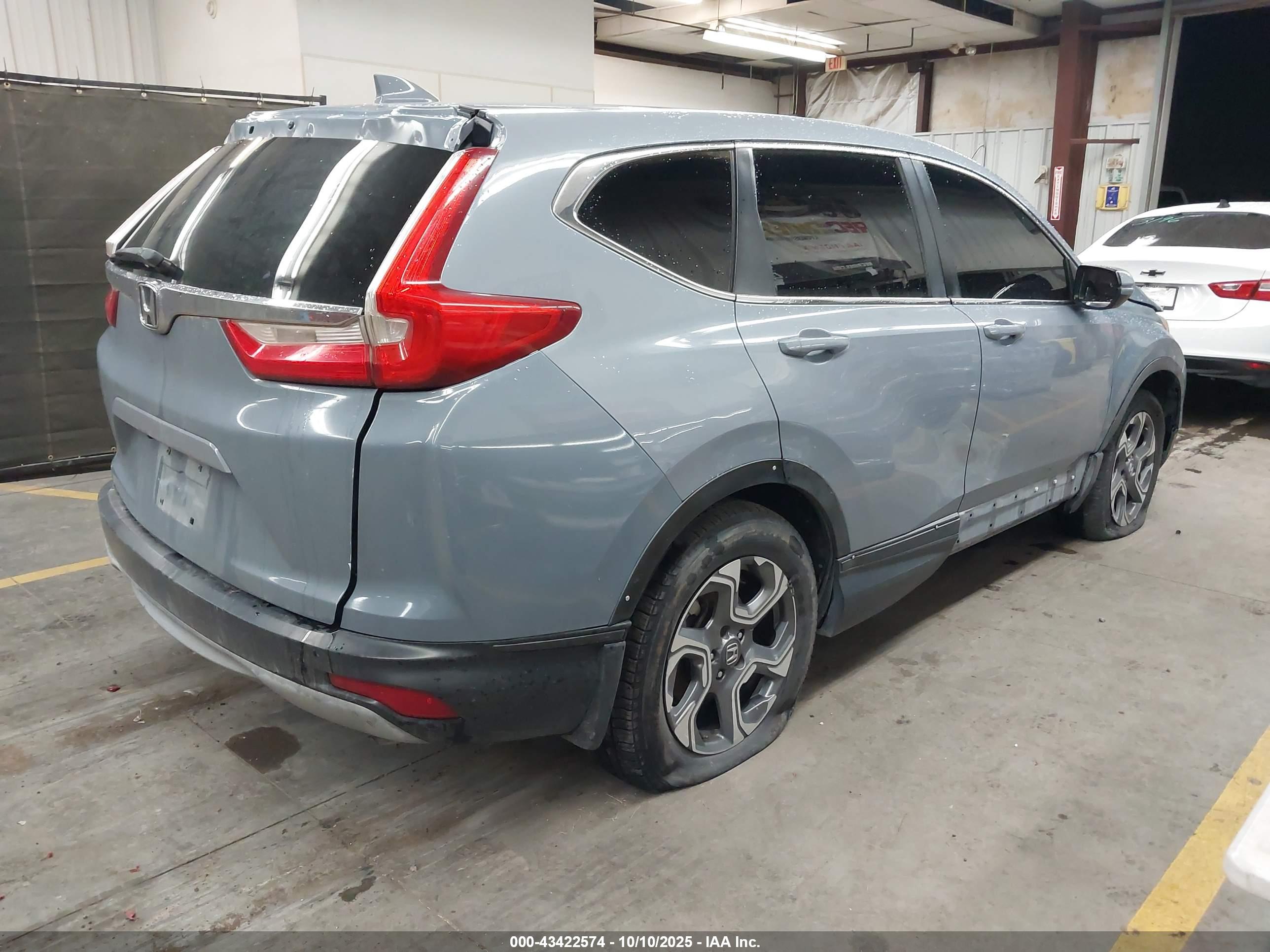 HONDA CR-V image 4
