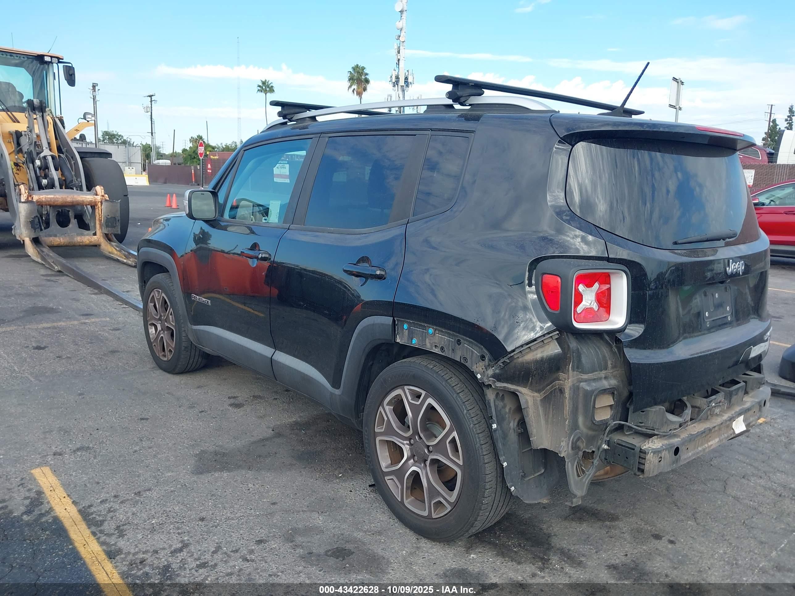 JEEP RENEGADE image 3