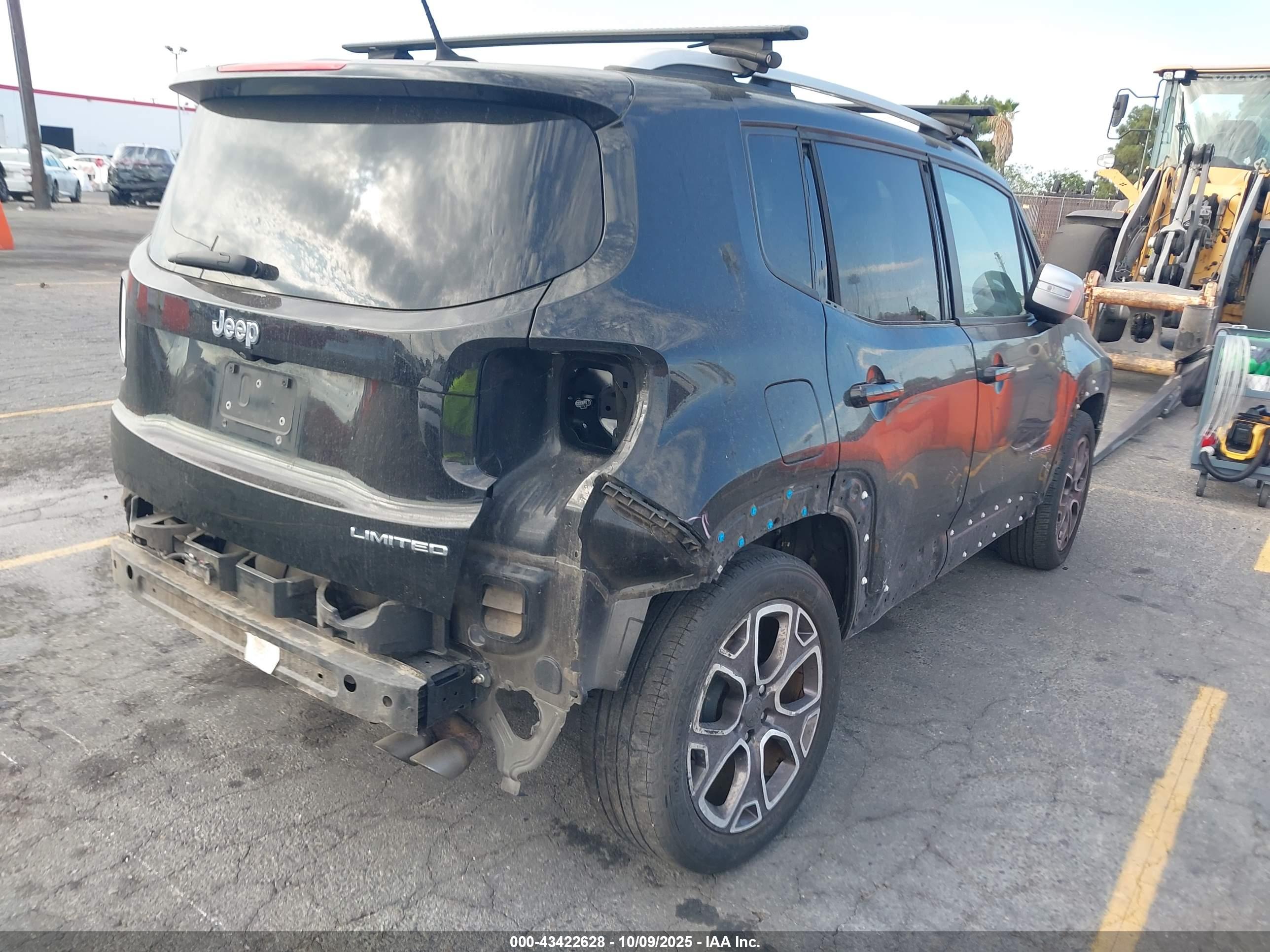 JEEP RENEGADE image 4