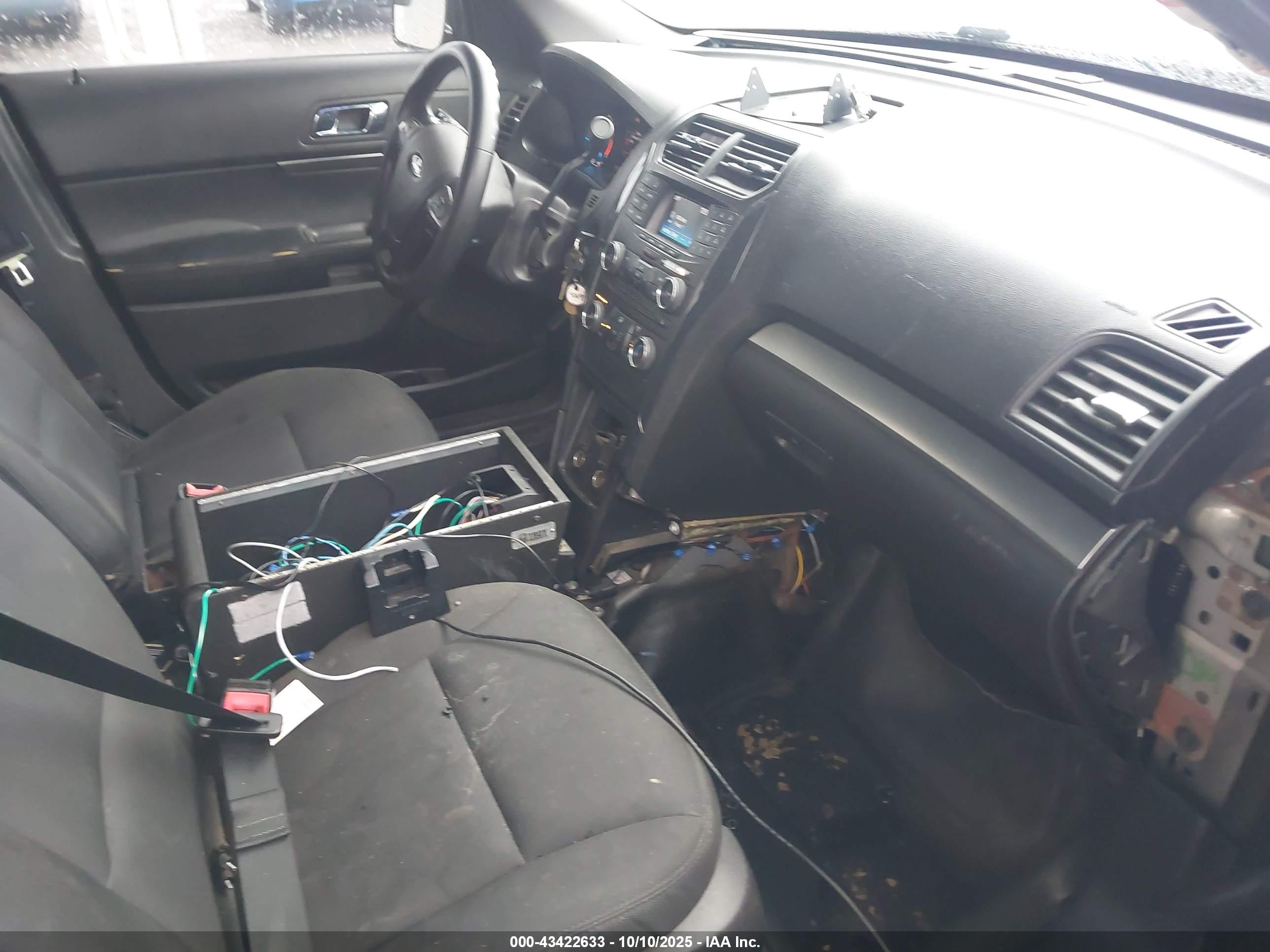 FORD POLICE image 5