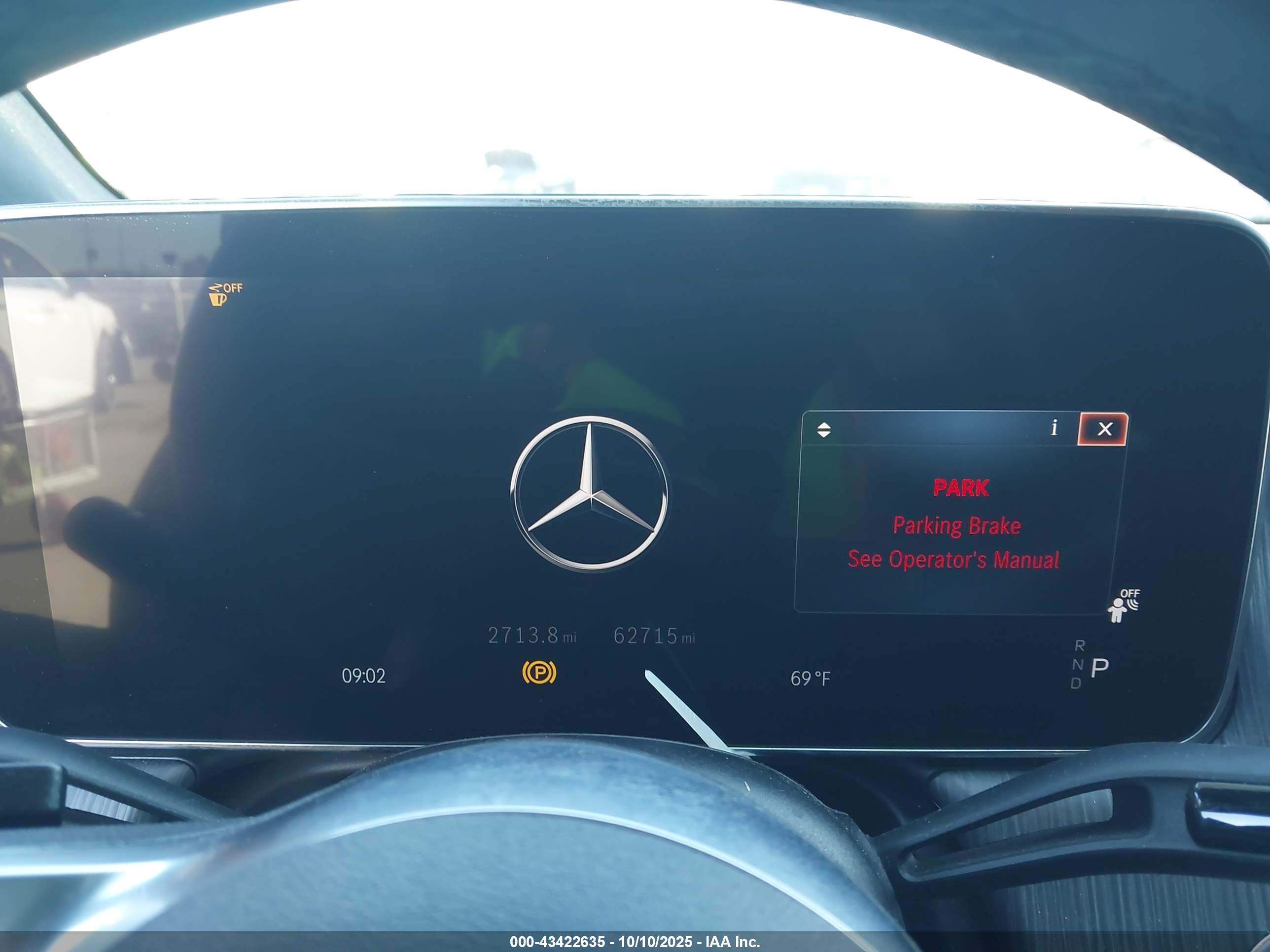 MERCEDES-BENZ EQE image 7