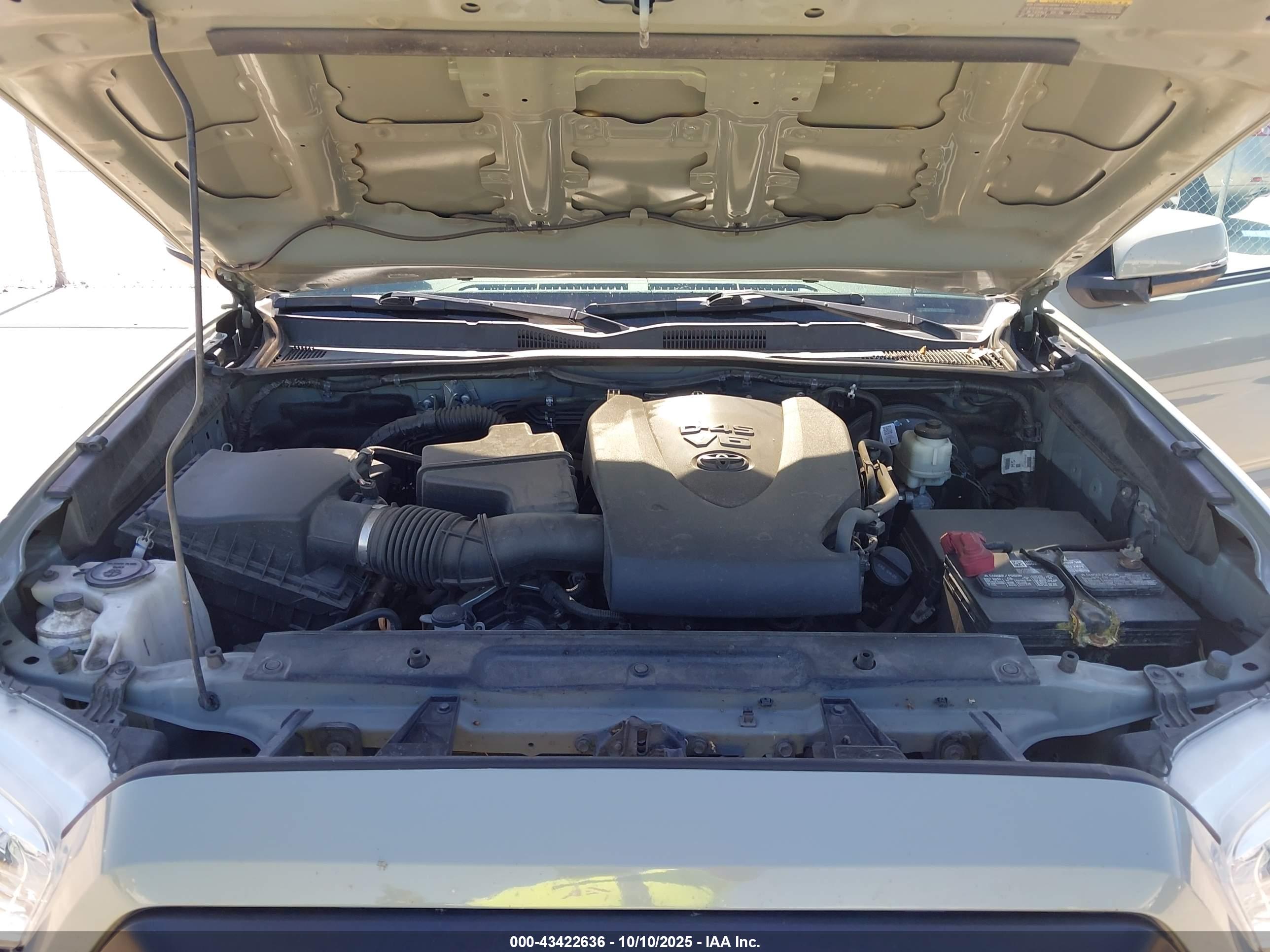 TOYOTA TACOMA image 10