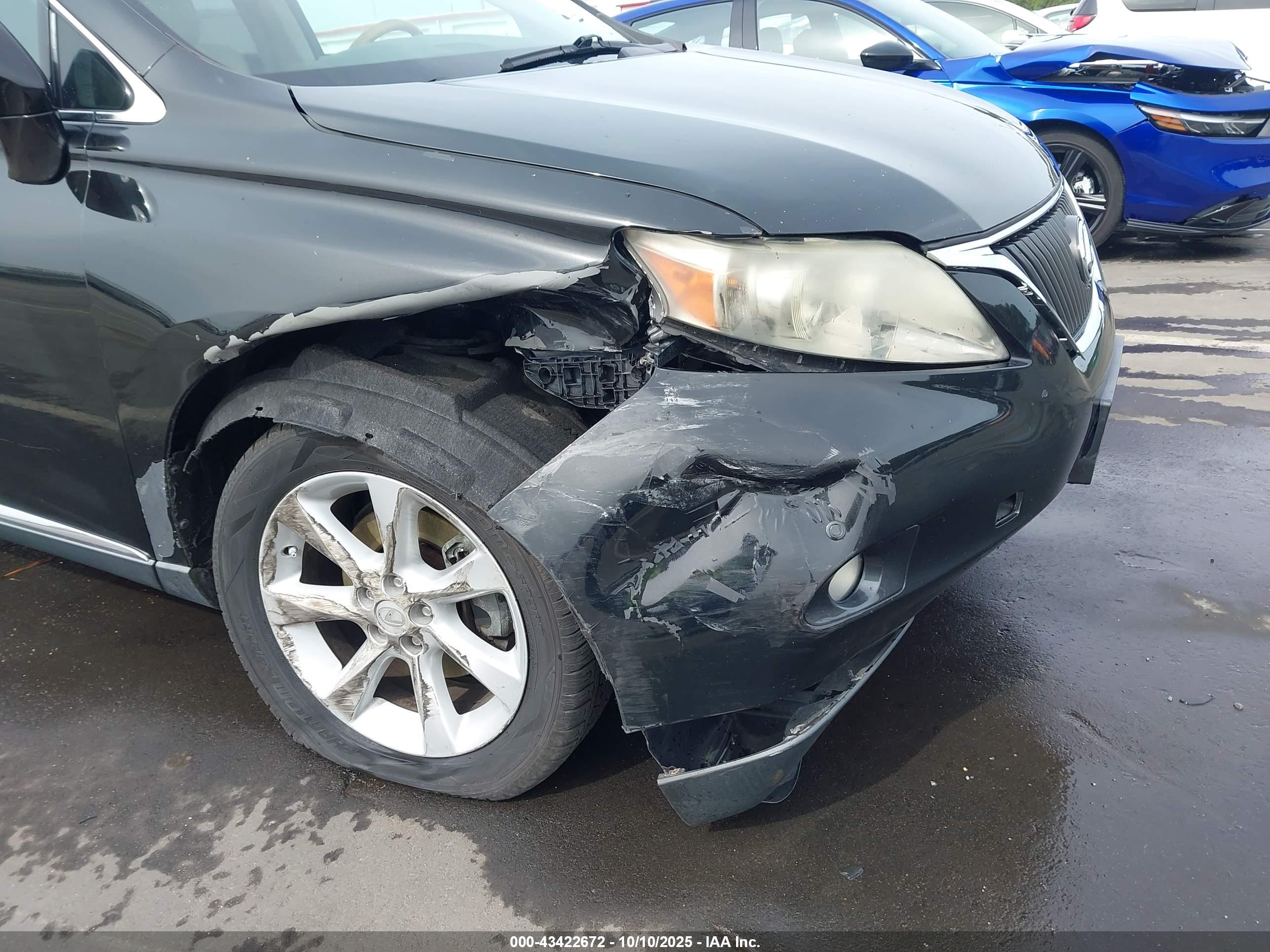 LEXUS RX image 6