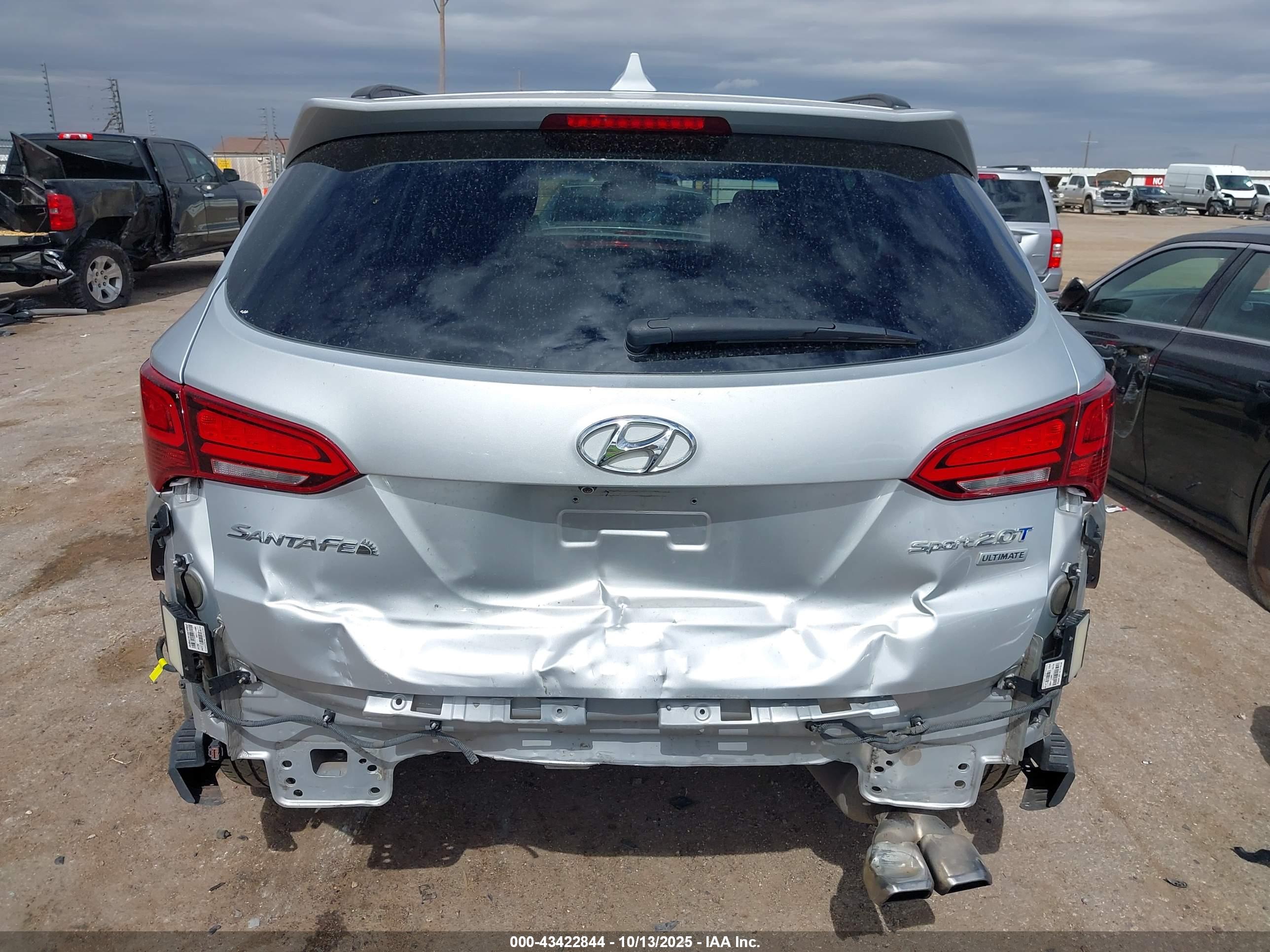 HYUNDAI SANTA image 6