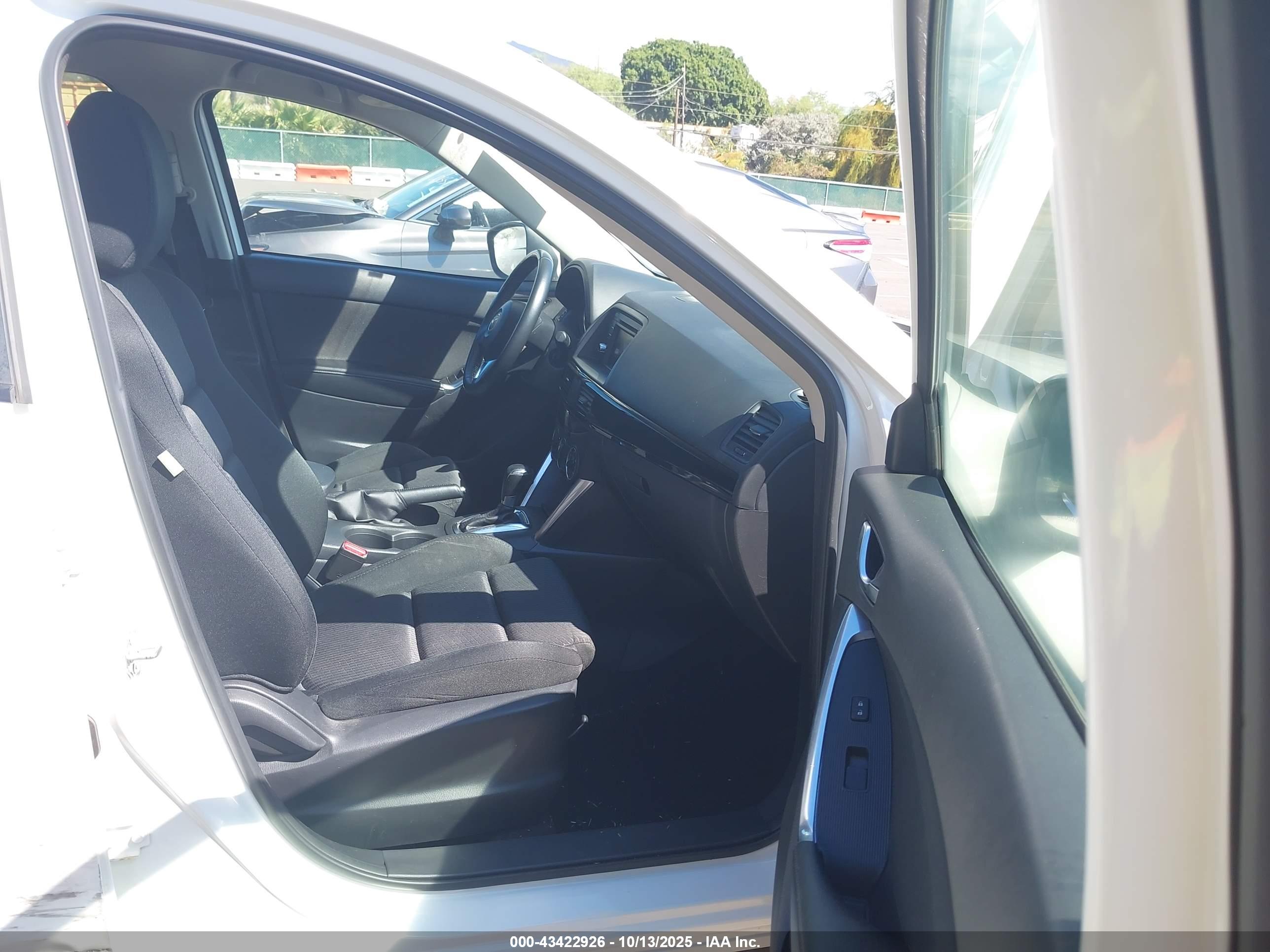 MAZDA CX-5 image 5
