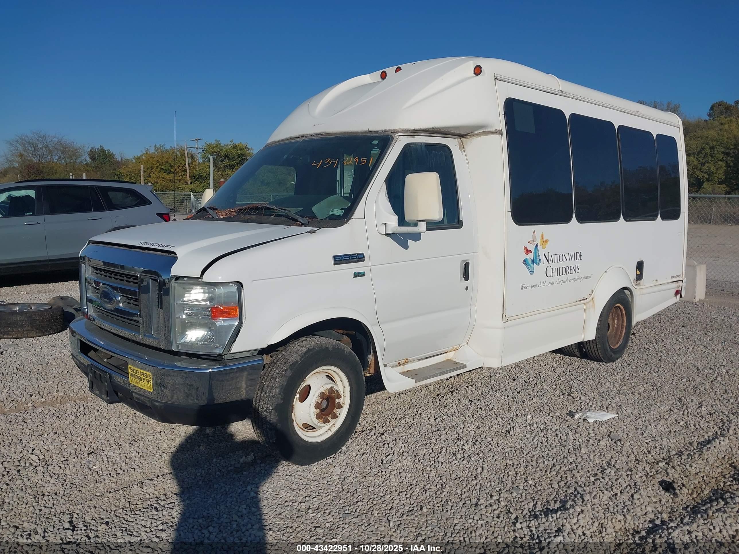 FORD E-350 image 2