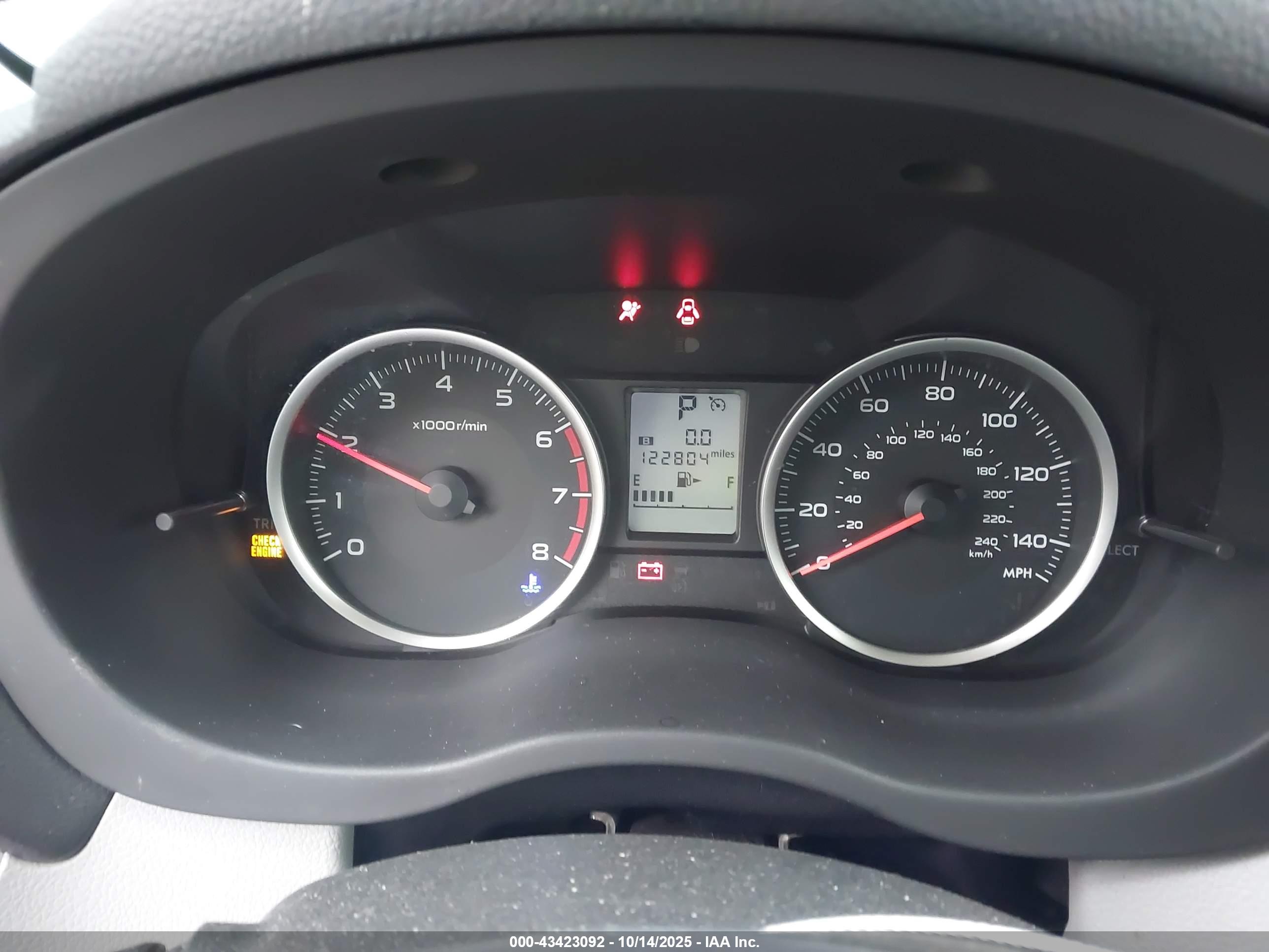 SUBARU FORESTER image 7