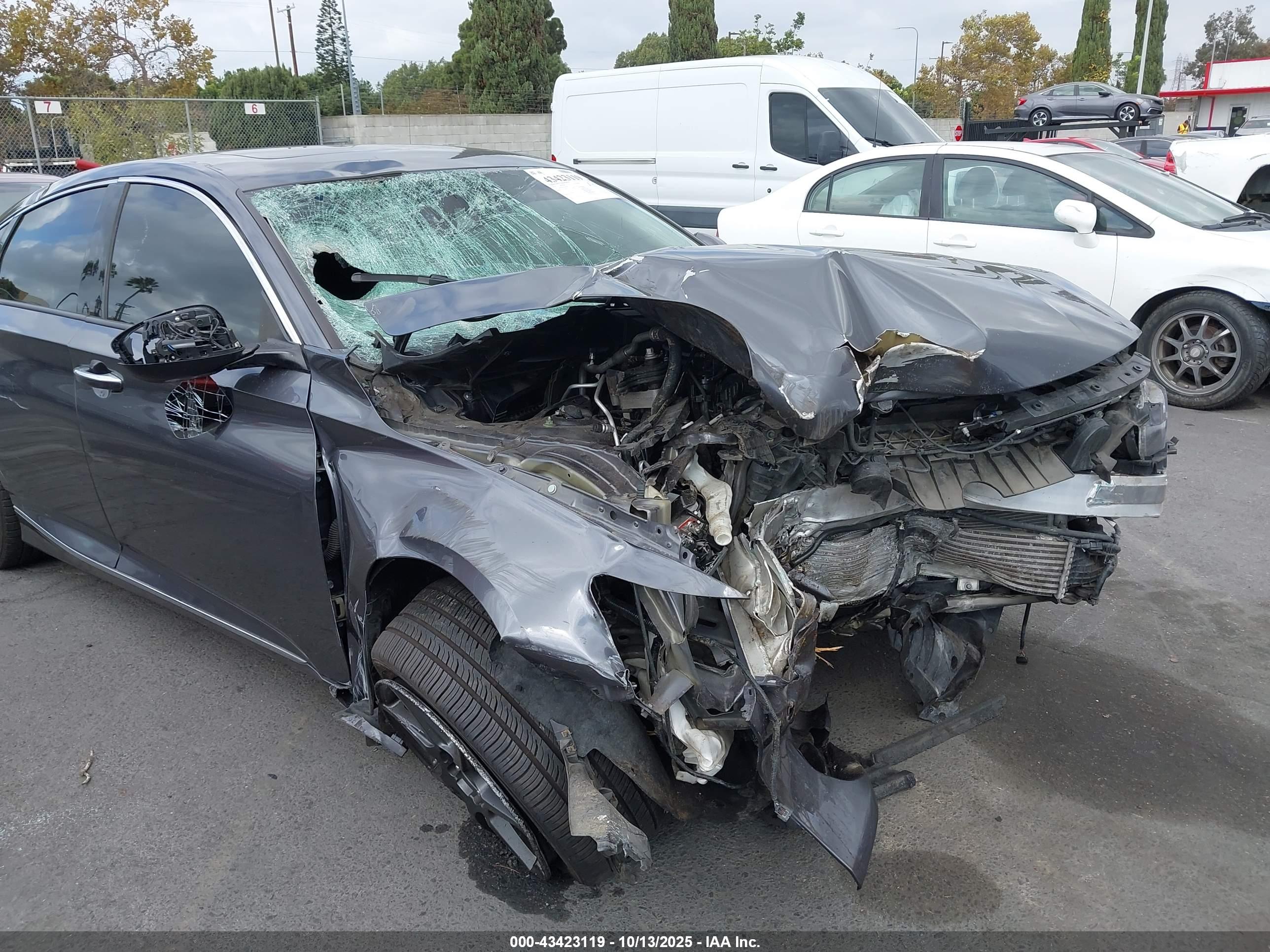 HONDA ACCORD image 6