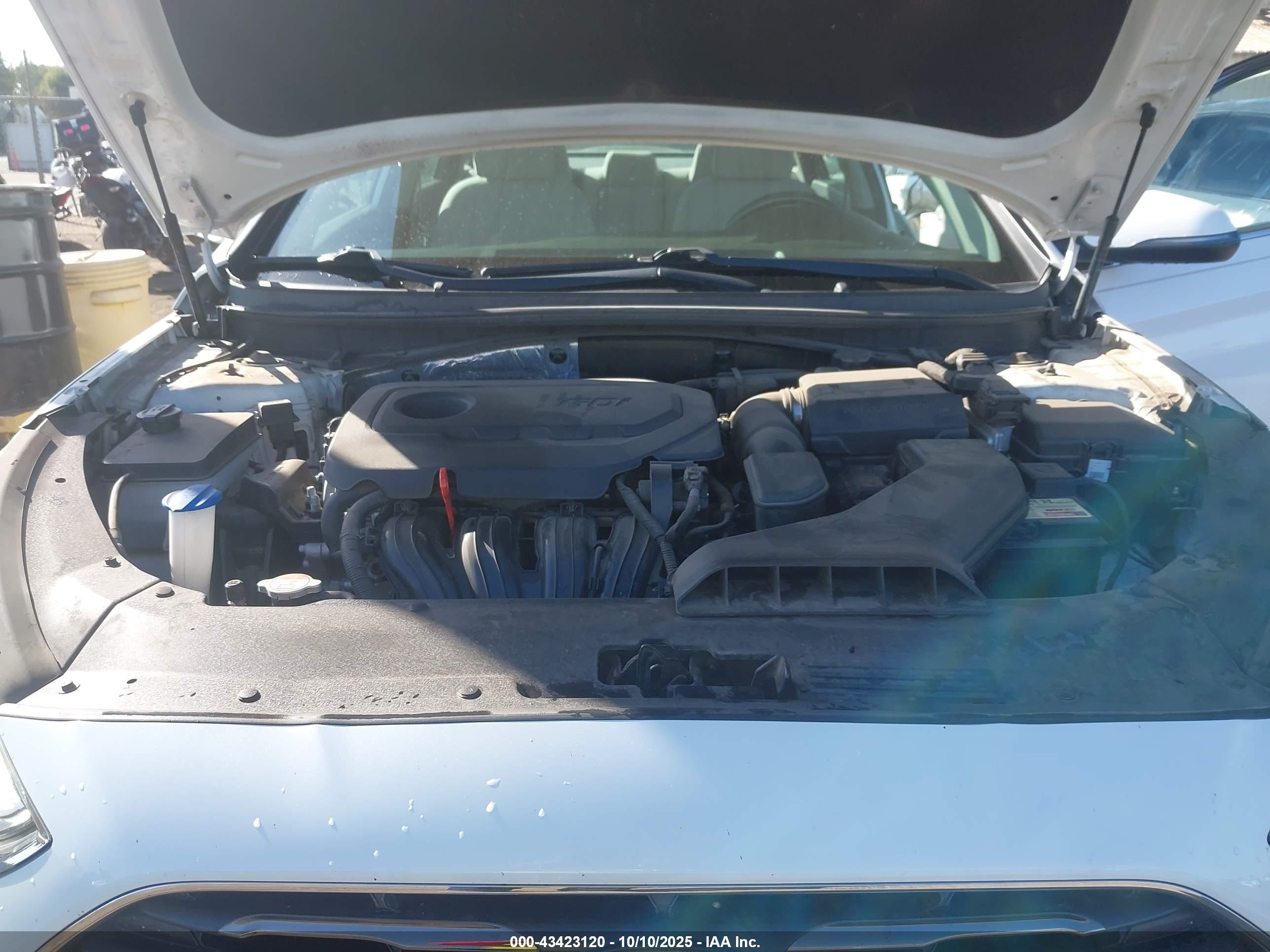 HYUNDAI SONATA image 10