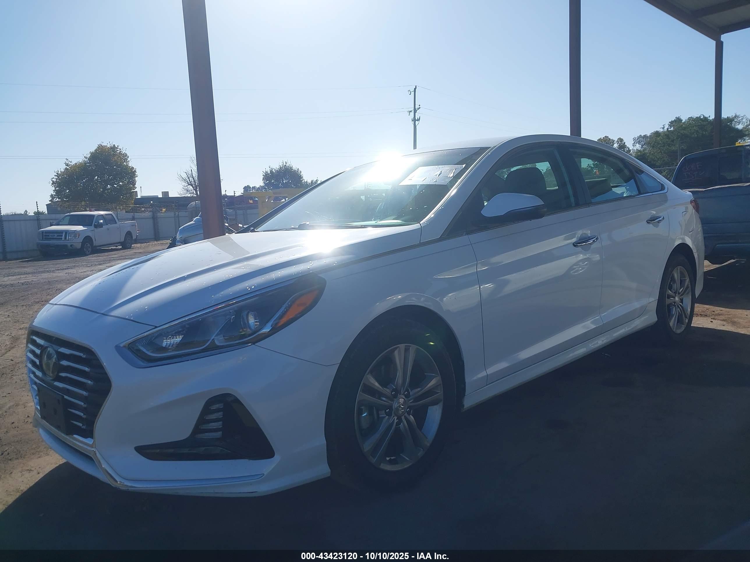HYUNDAI SONATA image 2
