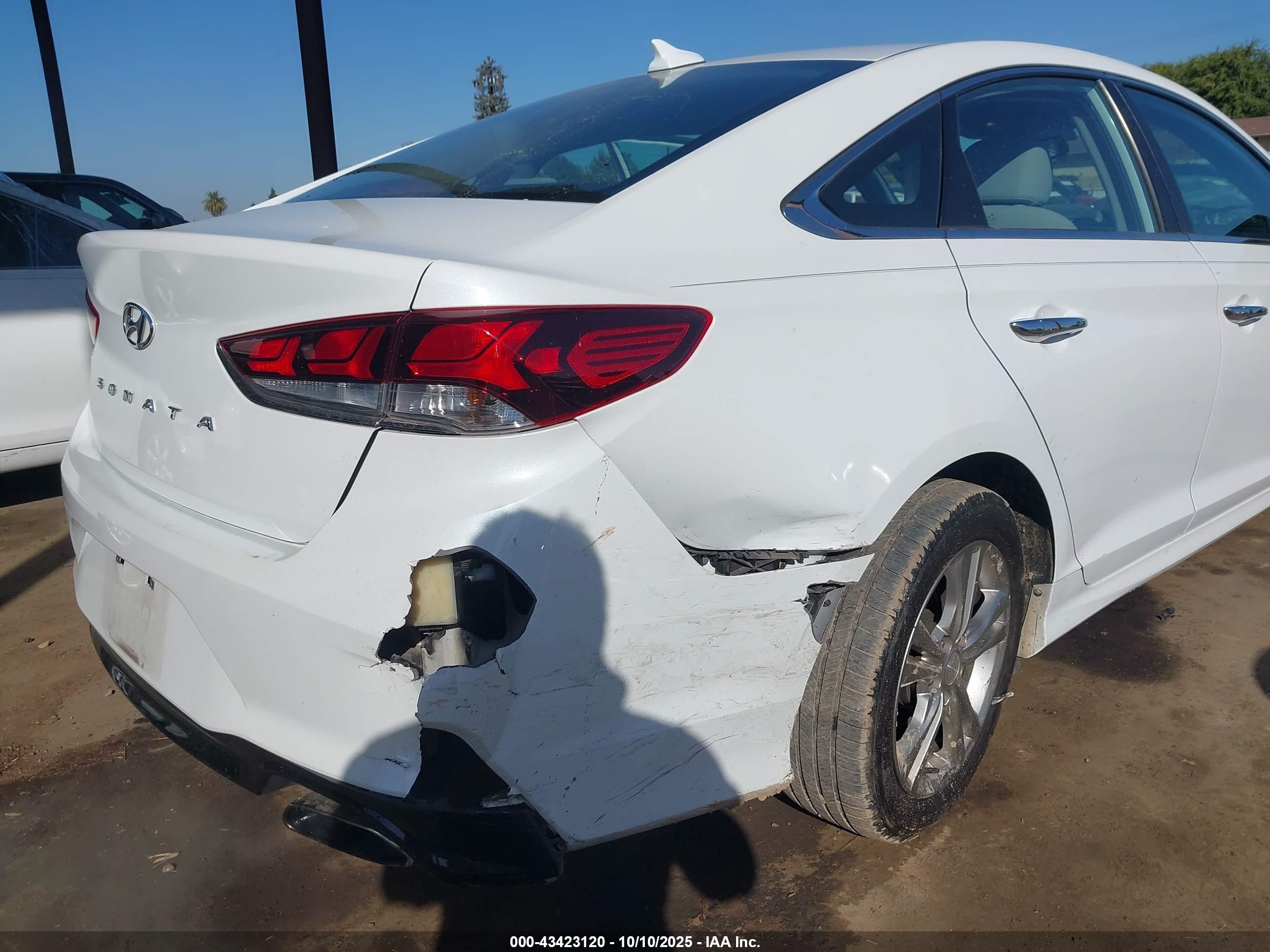HYUNDAI SONATA image 6