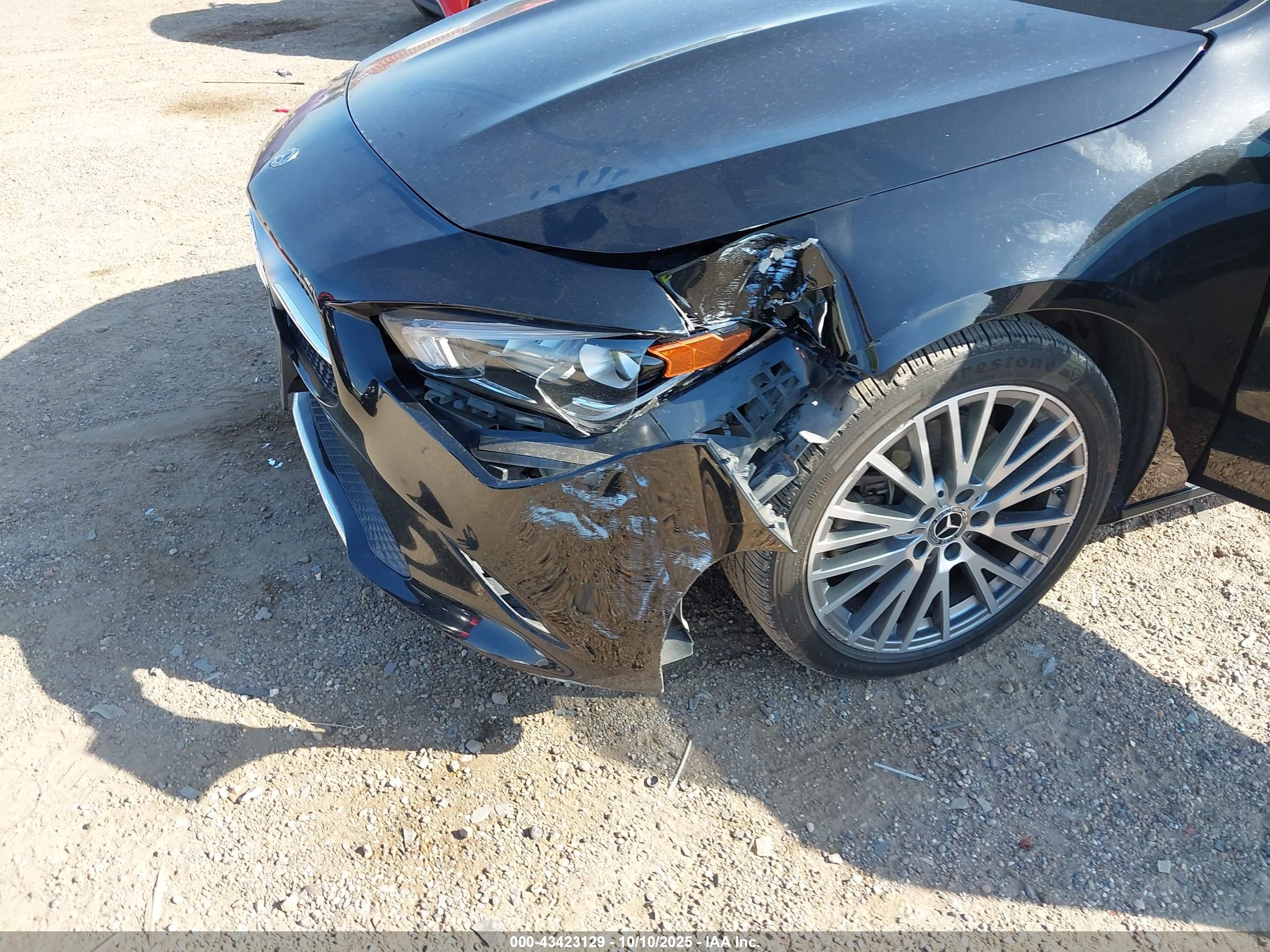 MERCEDES-BENZ CLA image 6