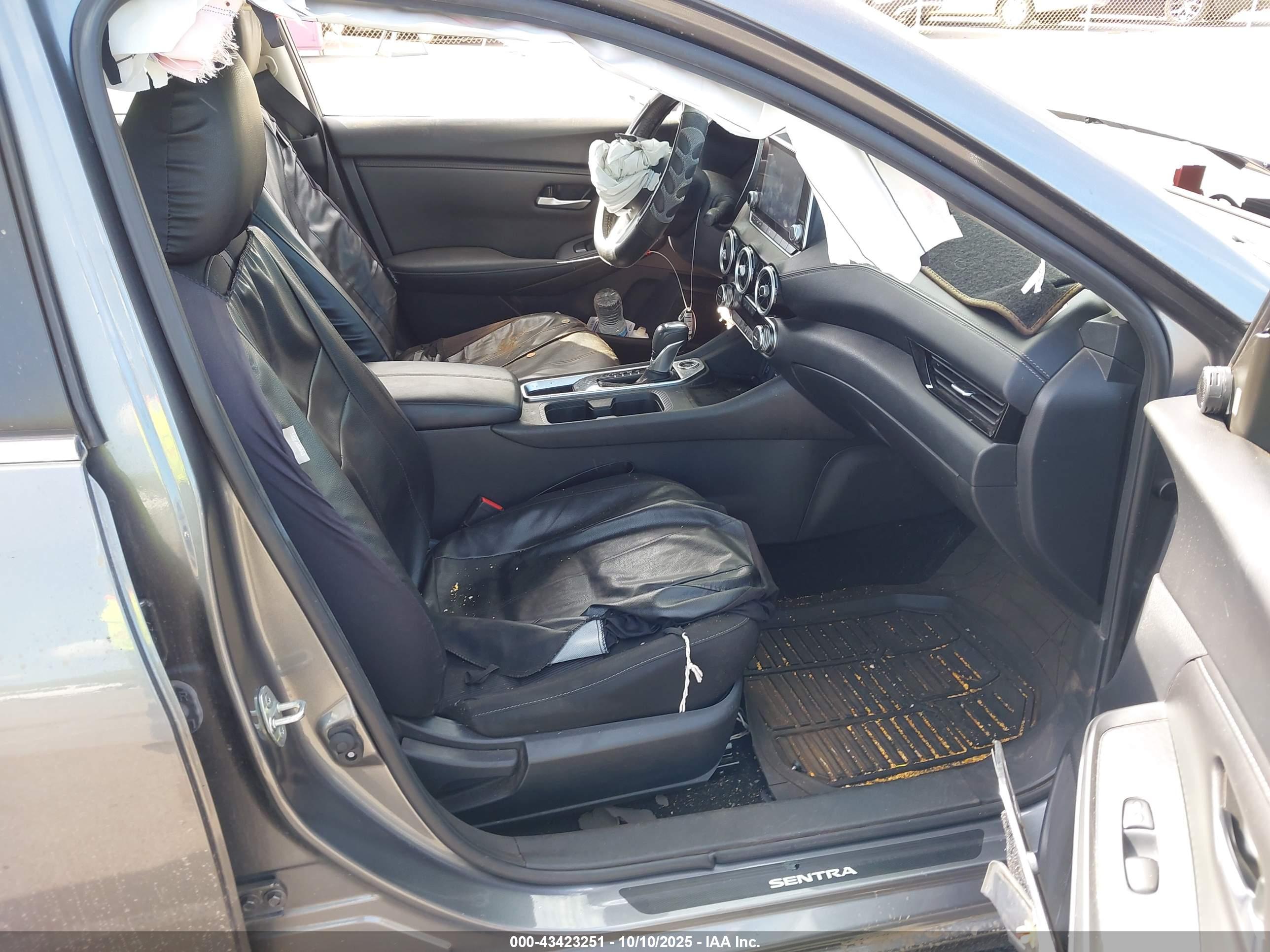 NISSAN SENTRA image 5