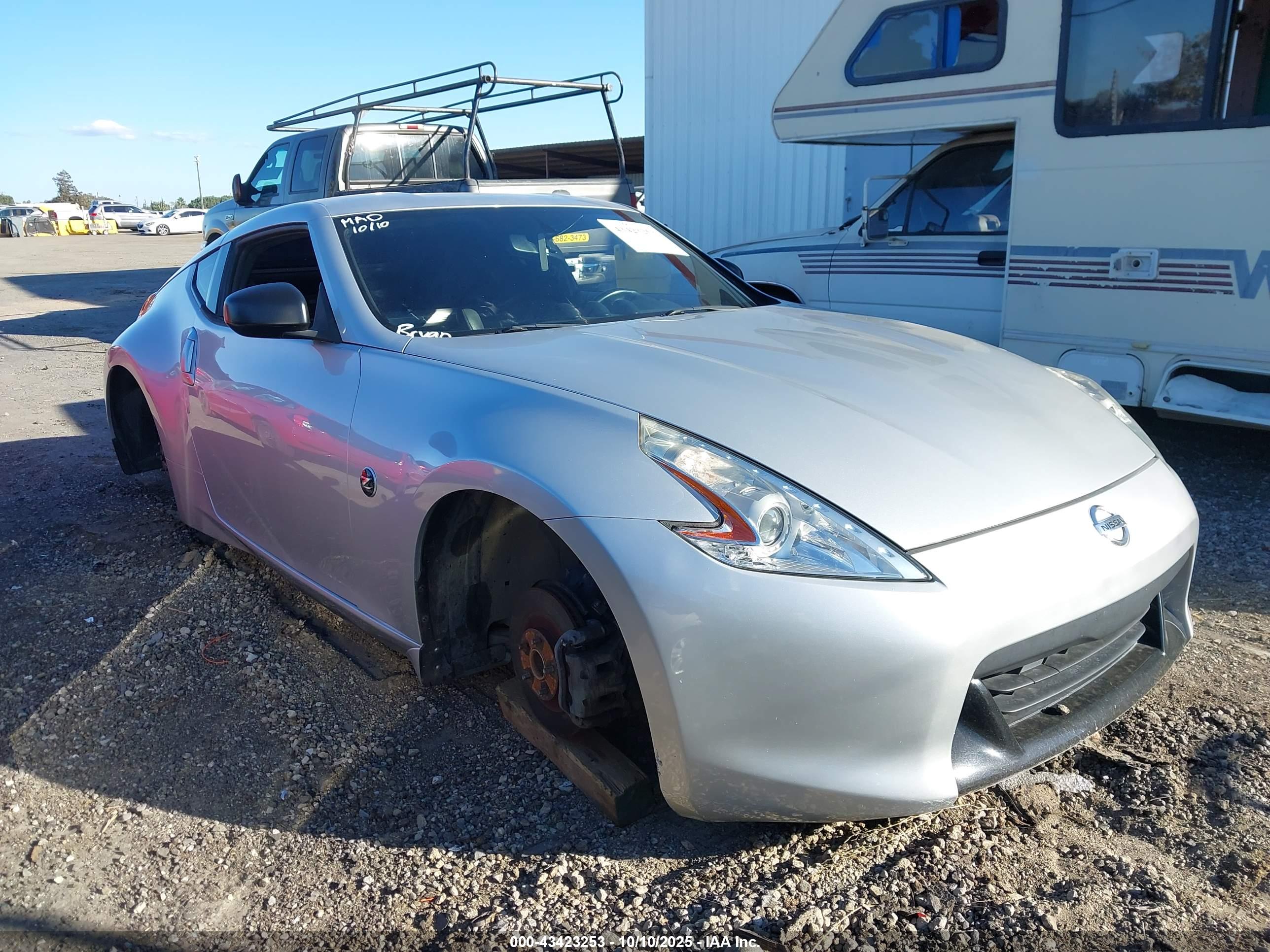 NISSAN 370Z image 6