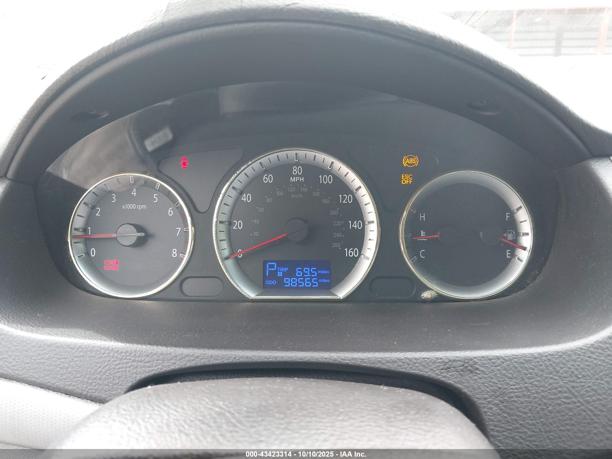 HYUNDAI SONATA image 7
