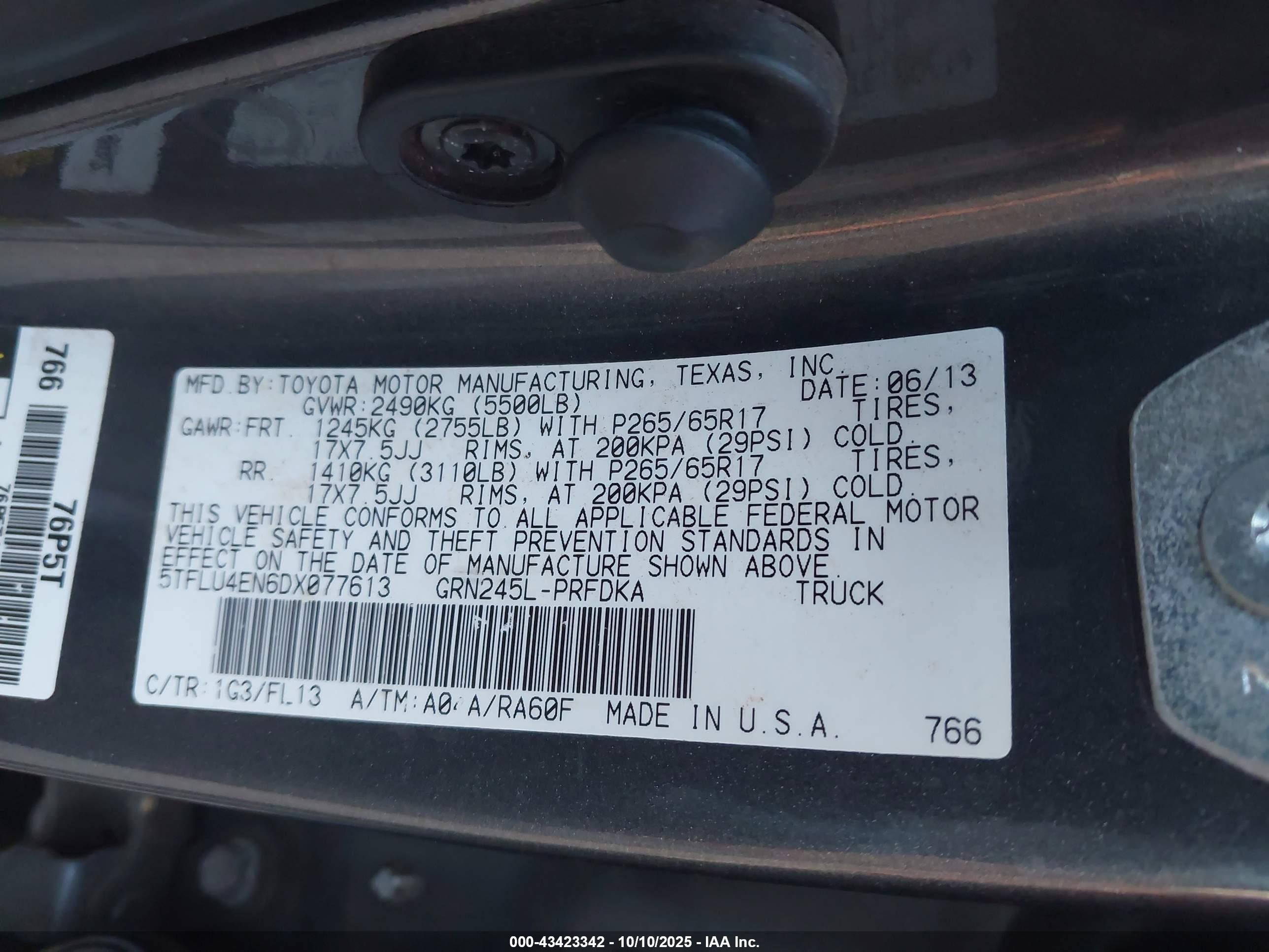 TOYOTA TACOMA image 9