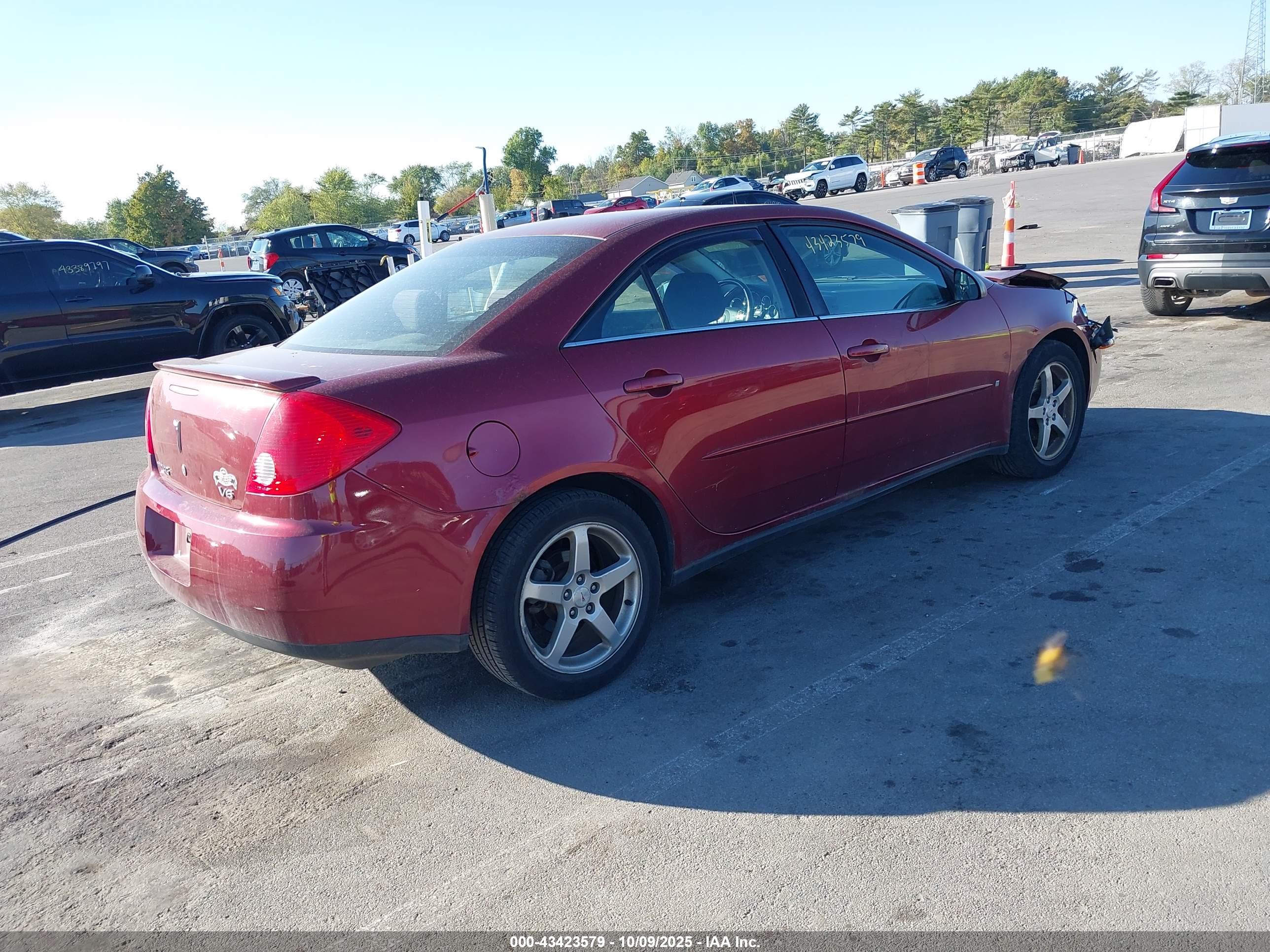 PONTIAC G6 image 4
