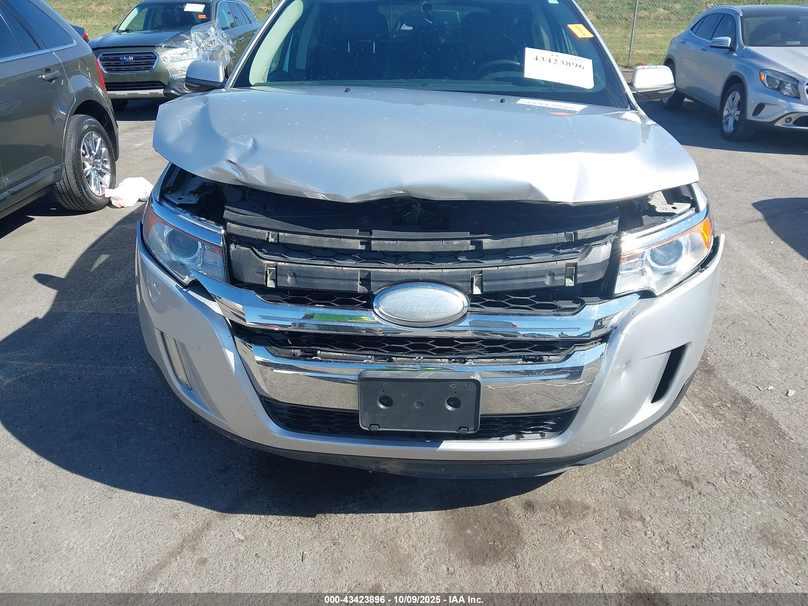 FORD EDGE image 6