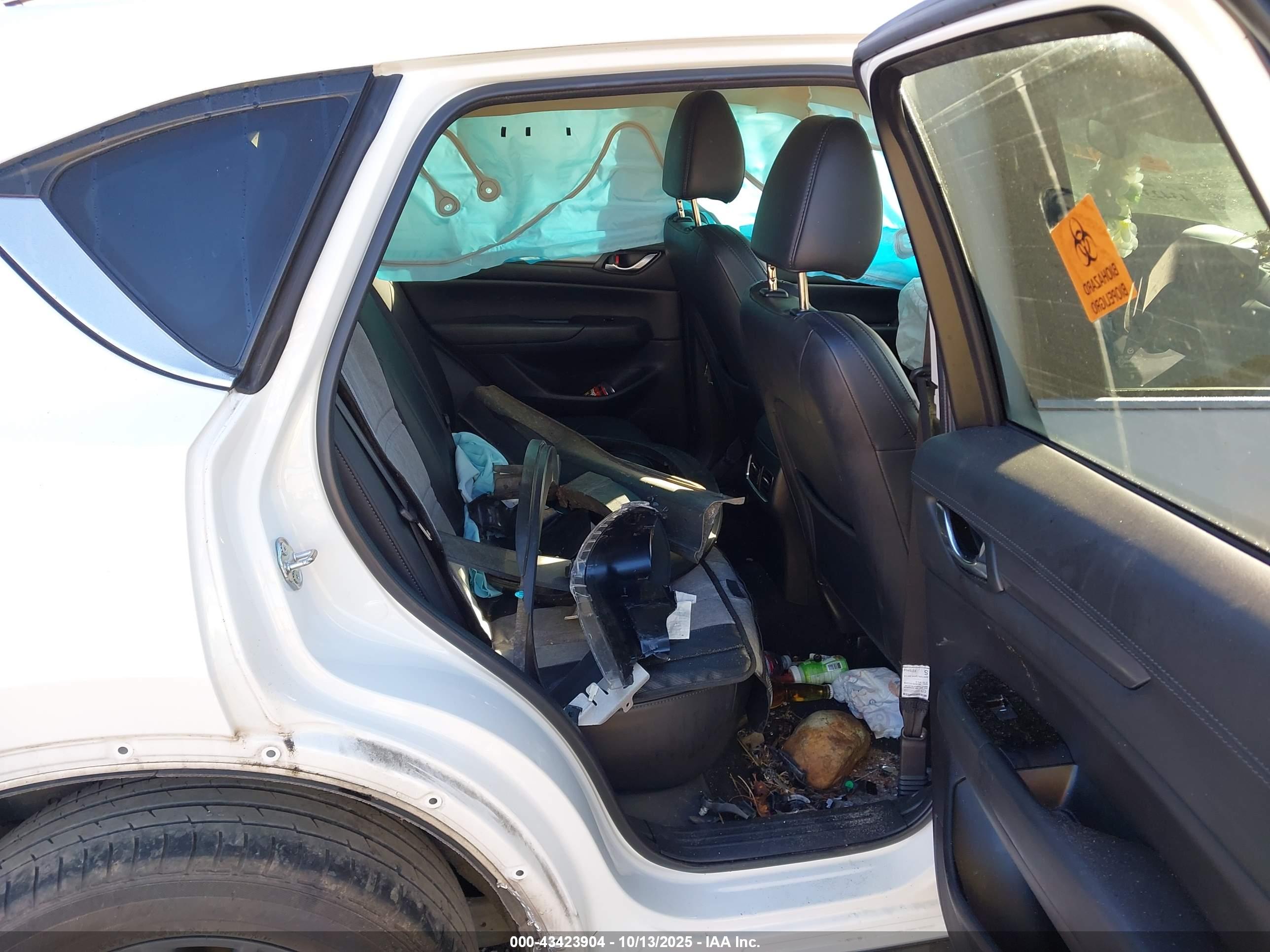 MAZDA CX-5 image 8