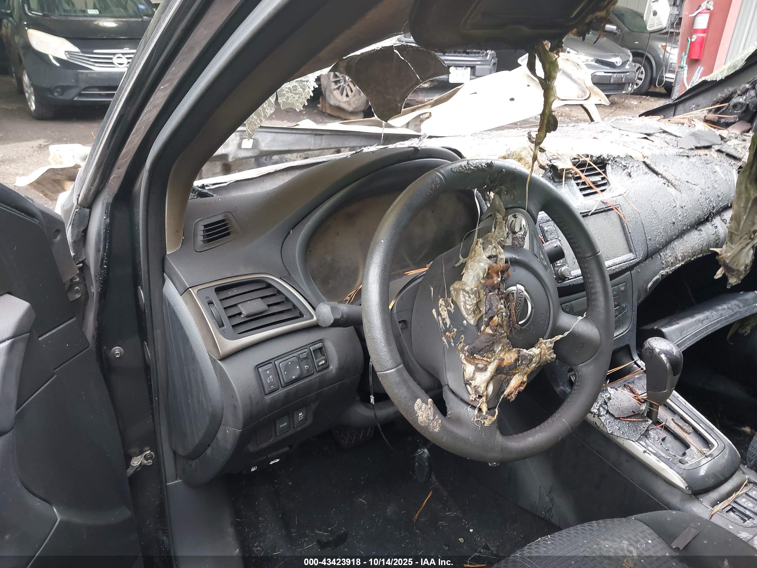 NISSAN SENTRA image 7