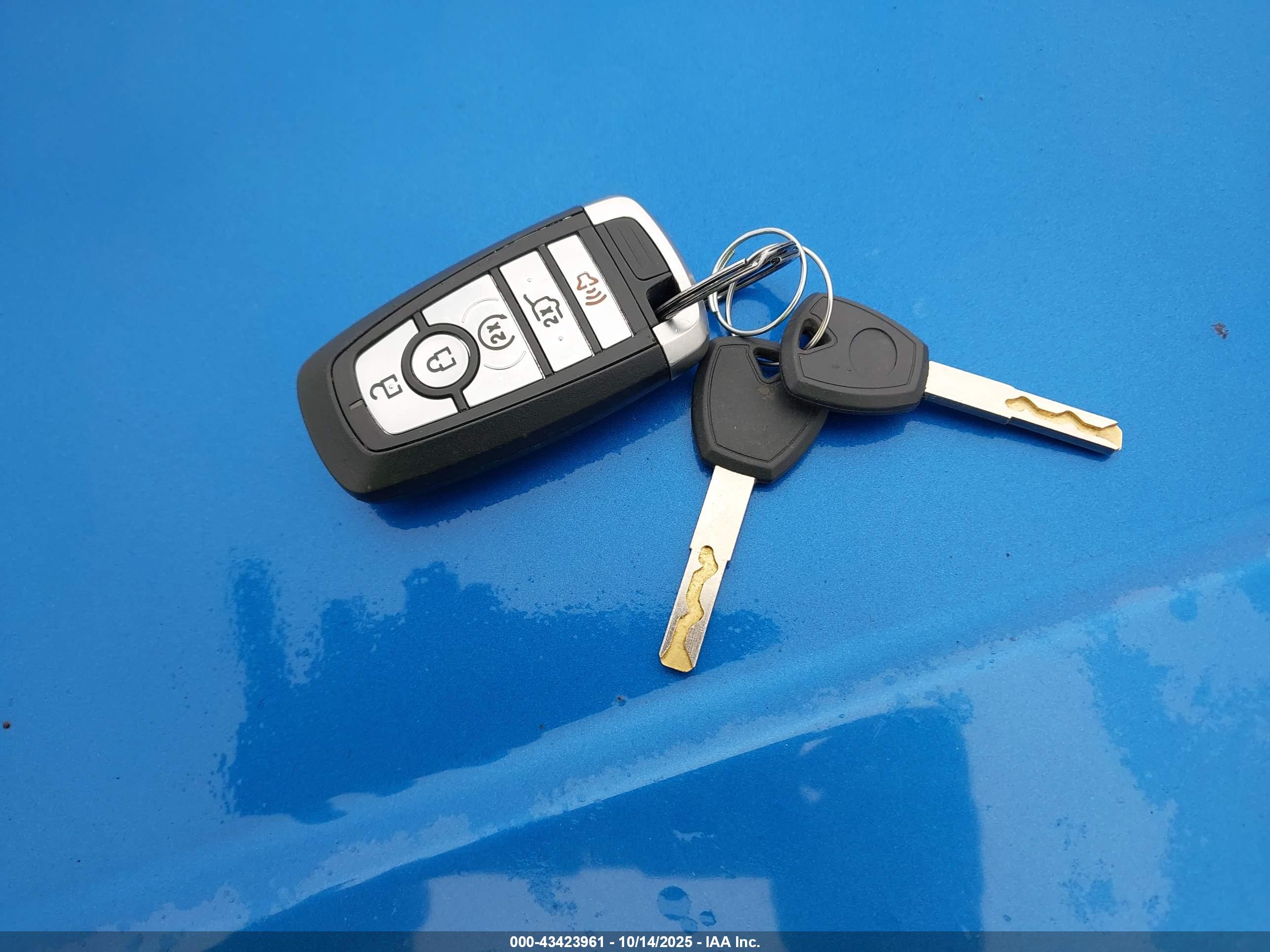 FORD EXPEDITION image 11