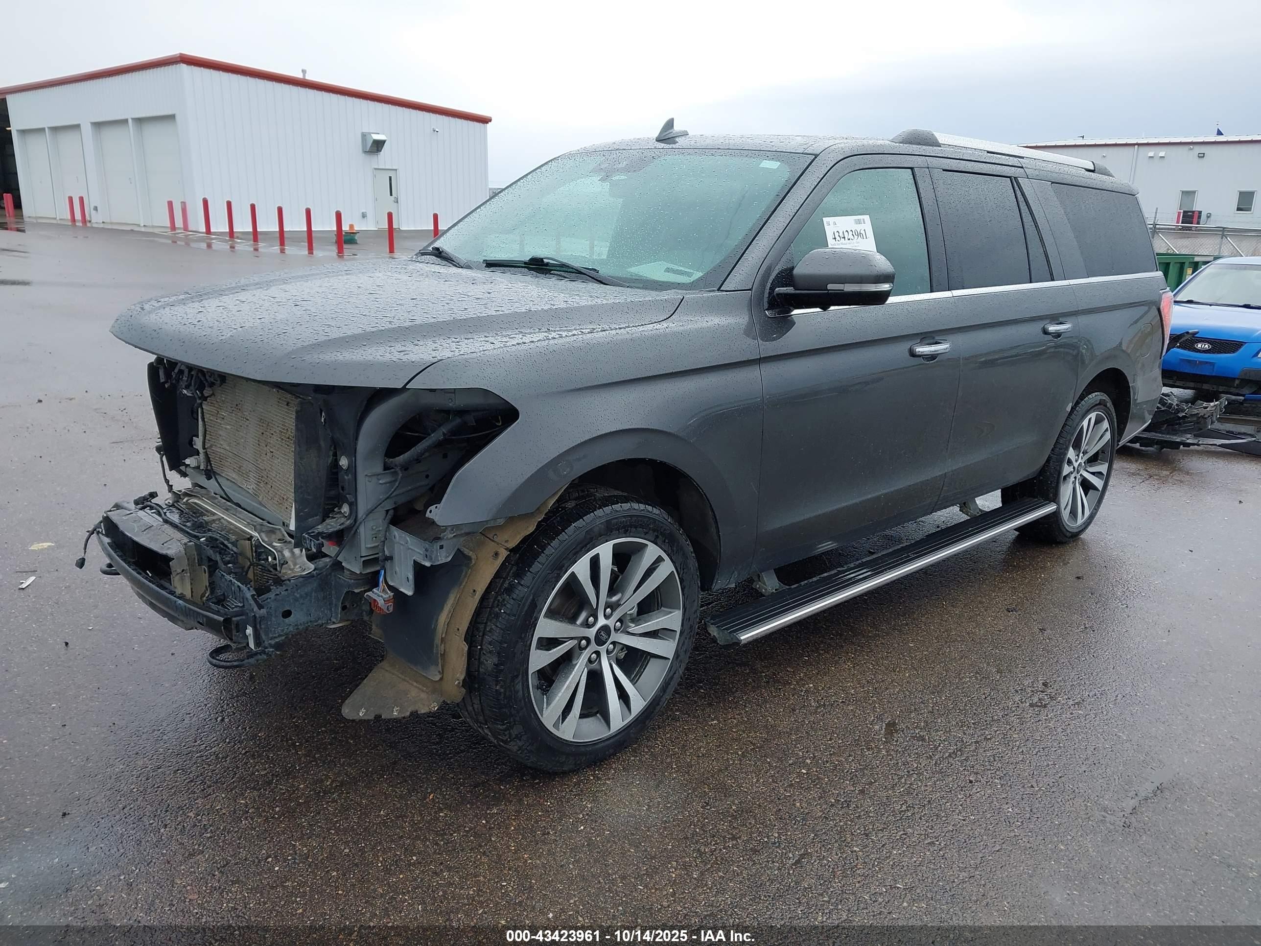 FORD EXPEDITION image 2