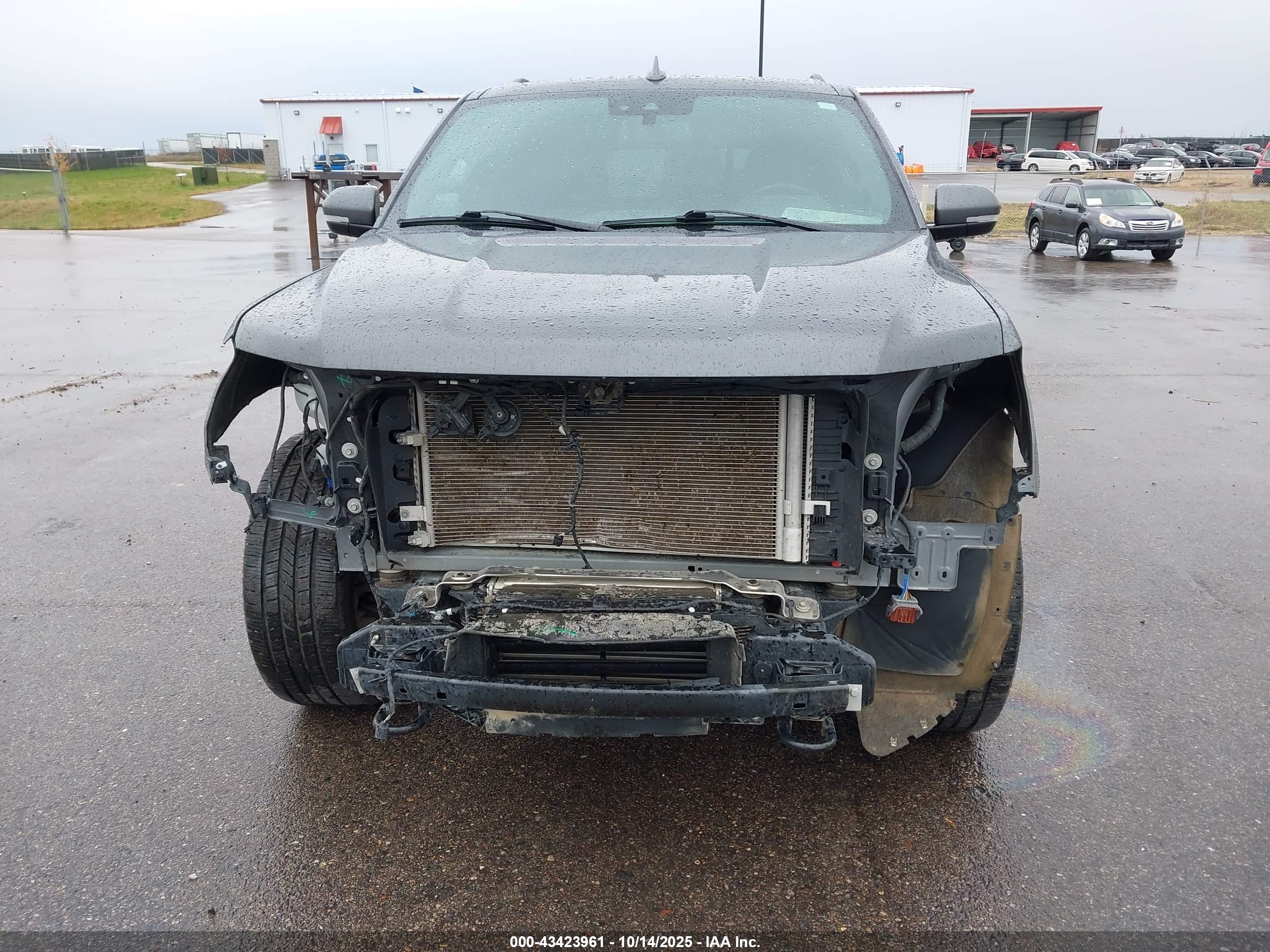 FORD EXPEDITION image 6