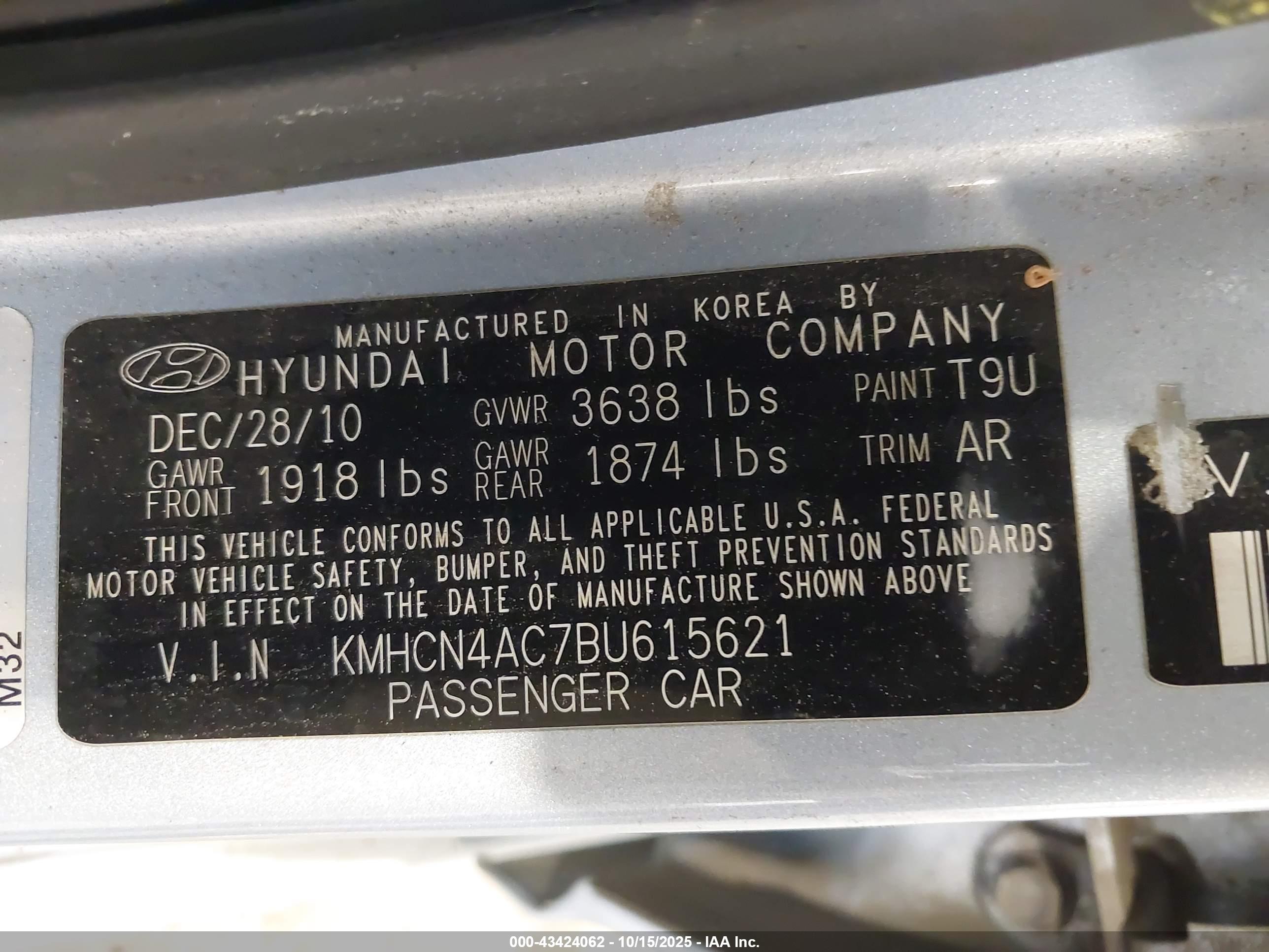 HYUNDAI ACCENT image 9