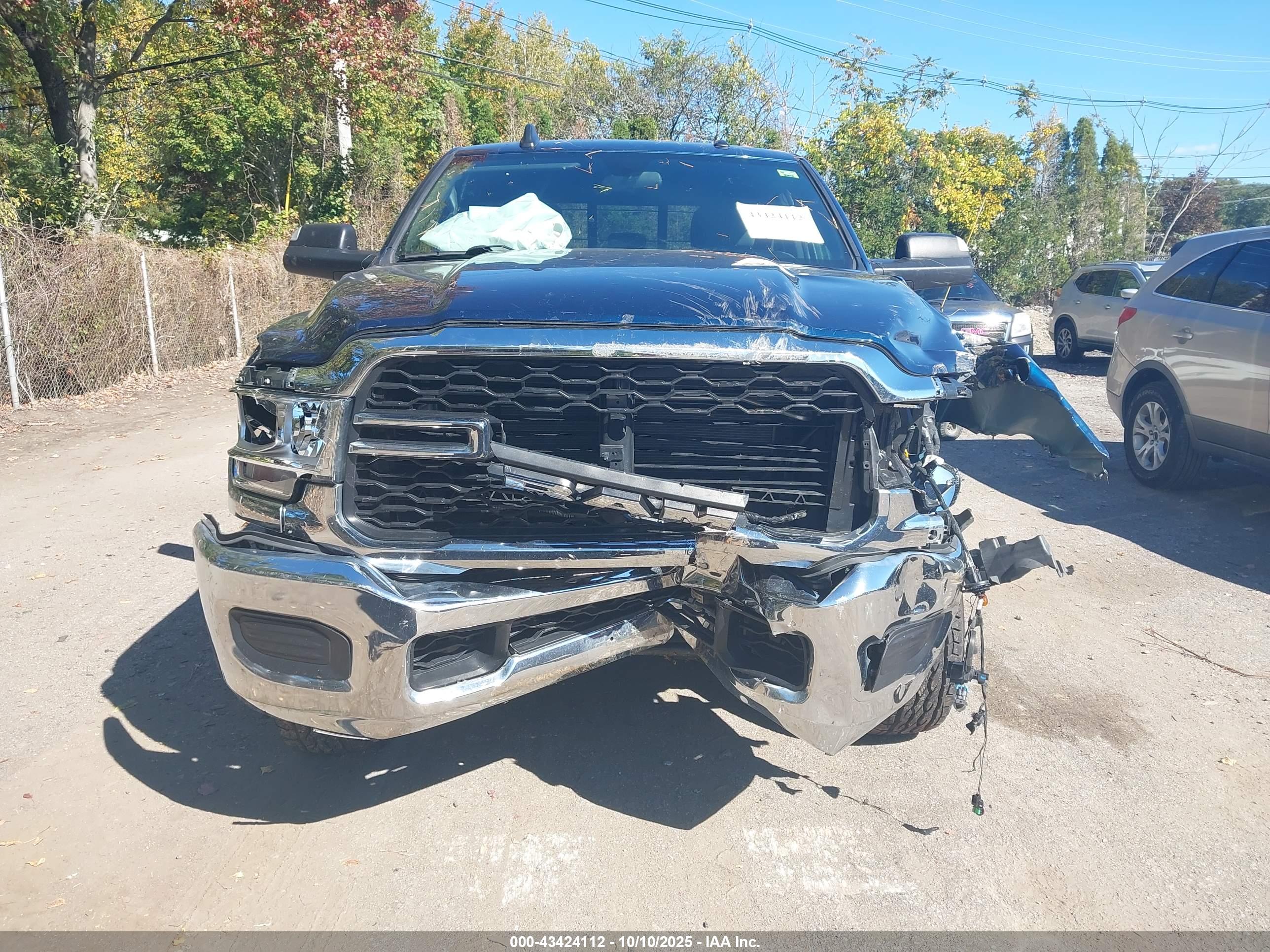 RAM 2500 image 6