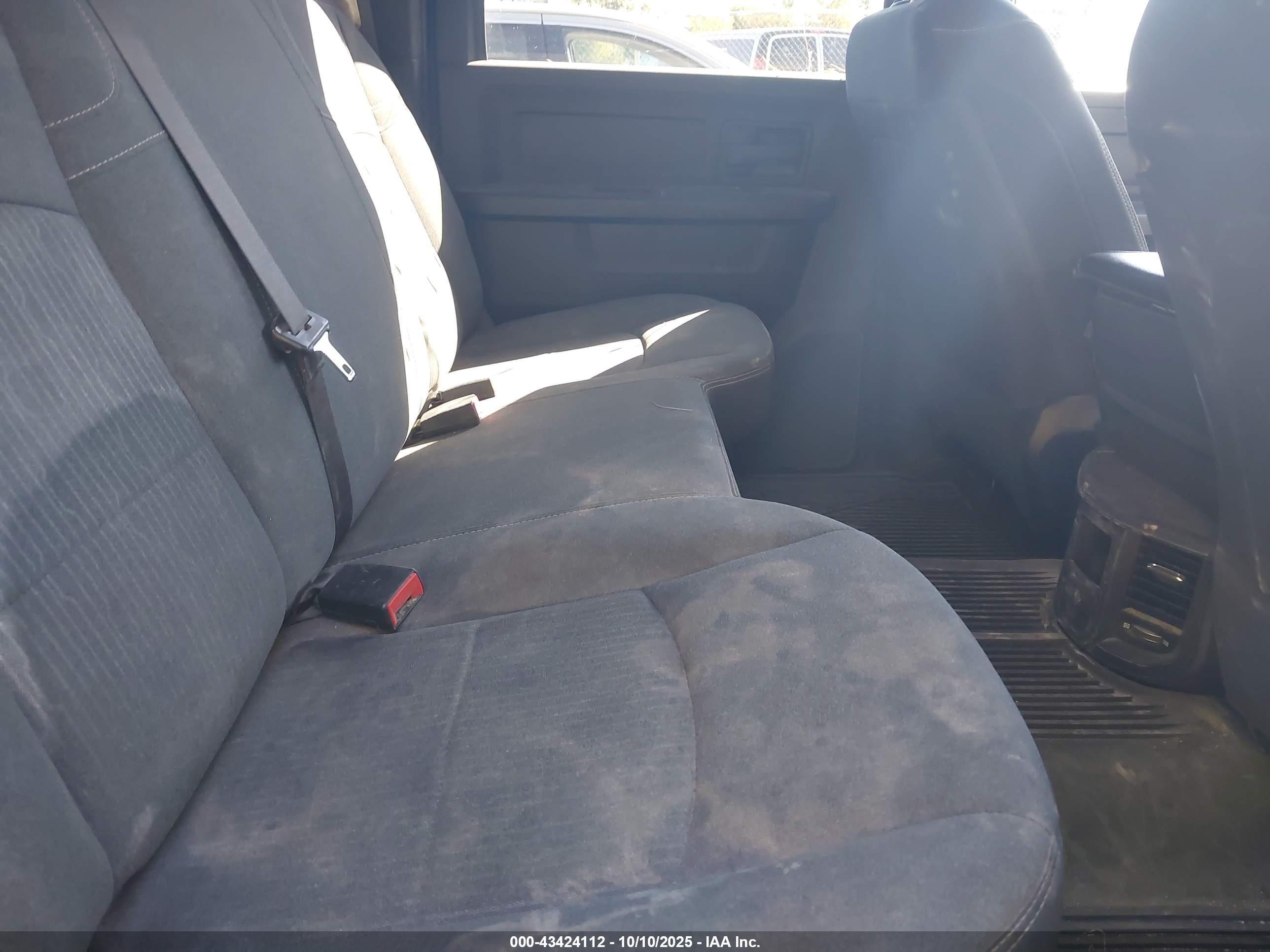 RAM 2500 image 8