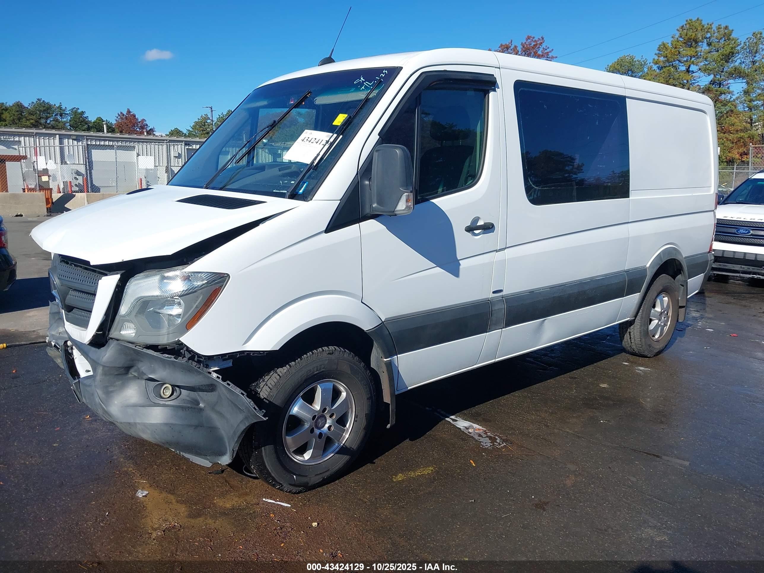 MERCEDES-BENZ SPRINTER image 2