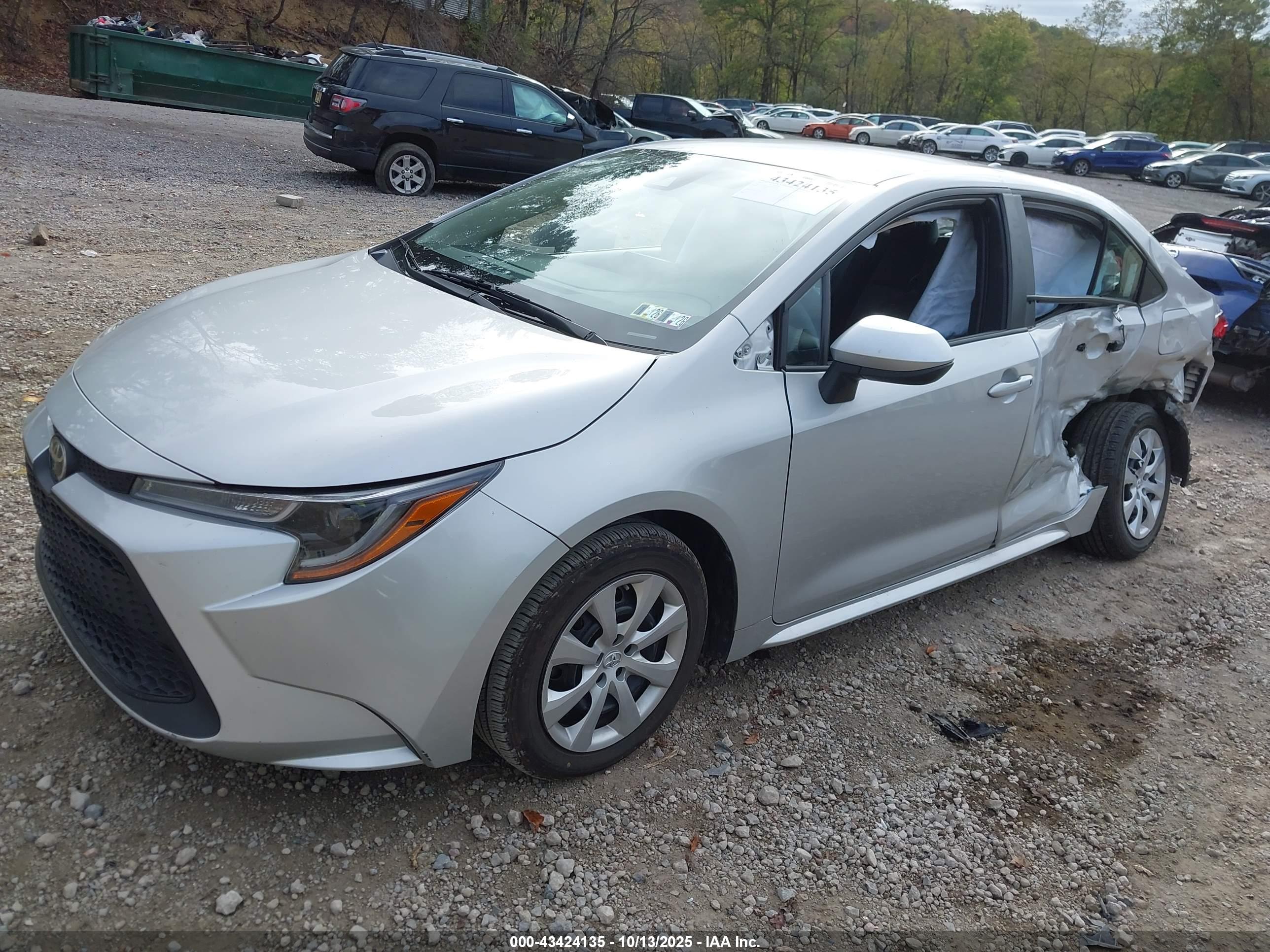 TOYOTA COROLLA image 2
