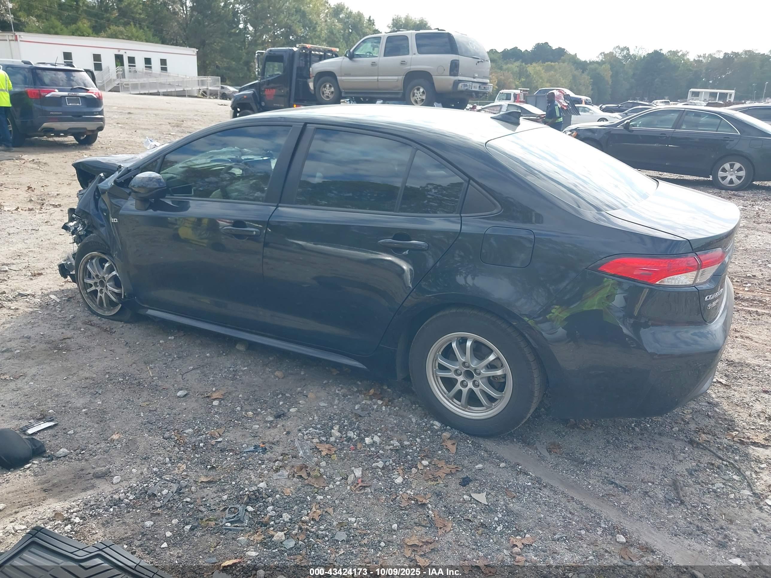 TOYOTA COROLLA image 3