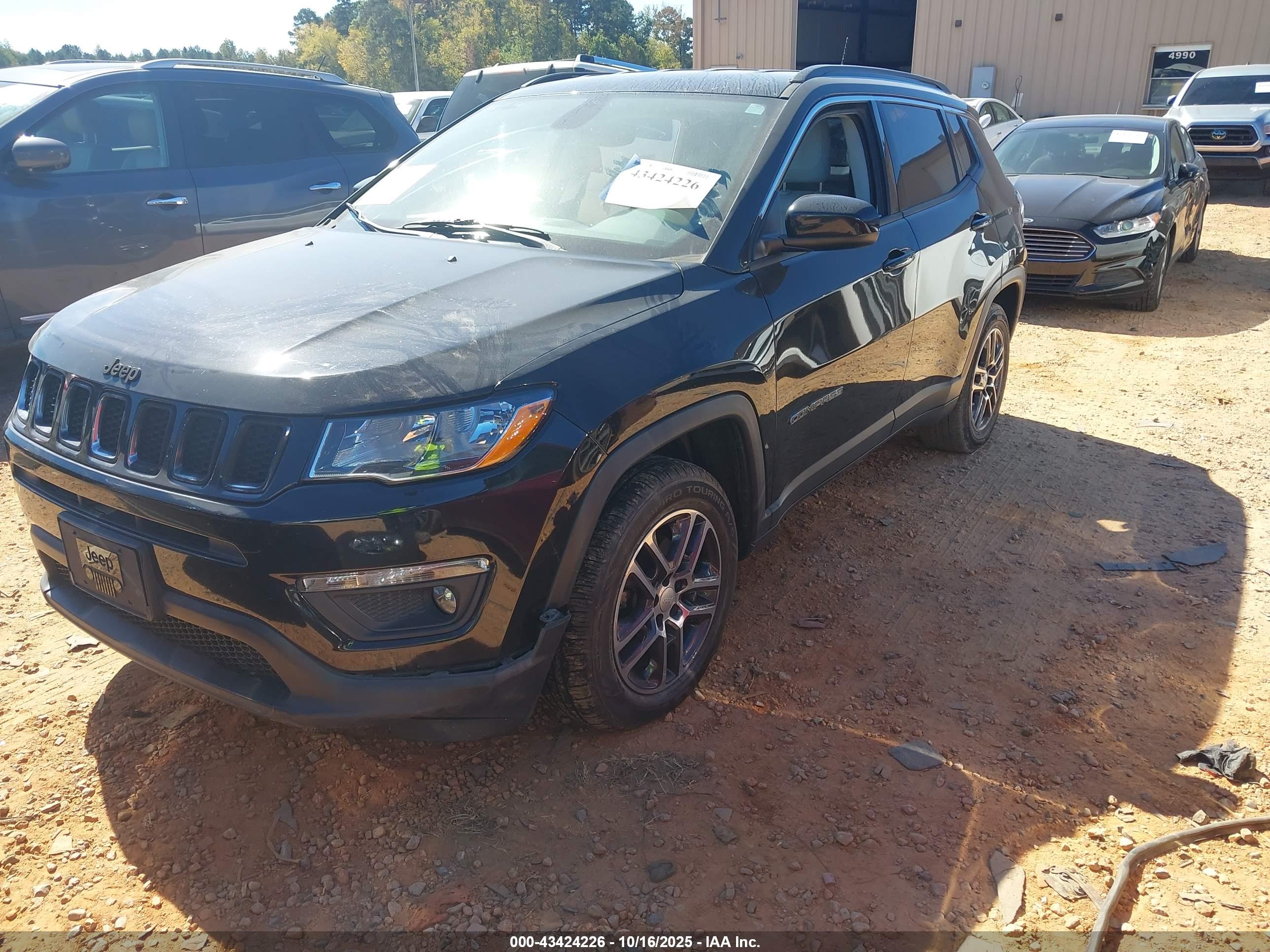 JEEP NEW image 2