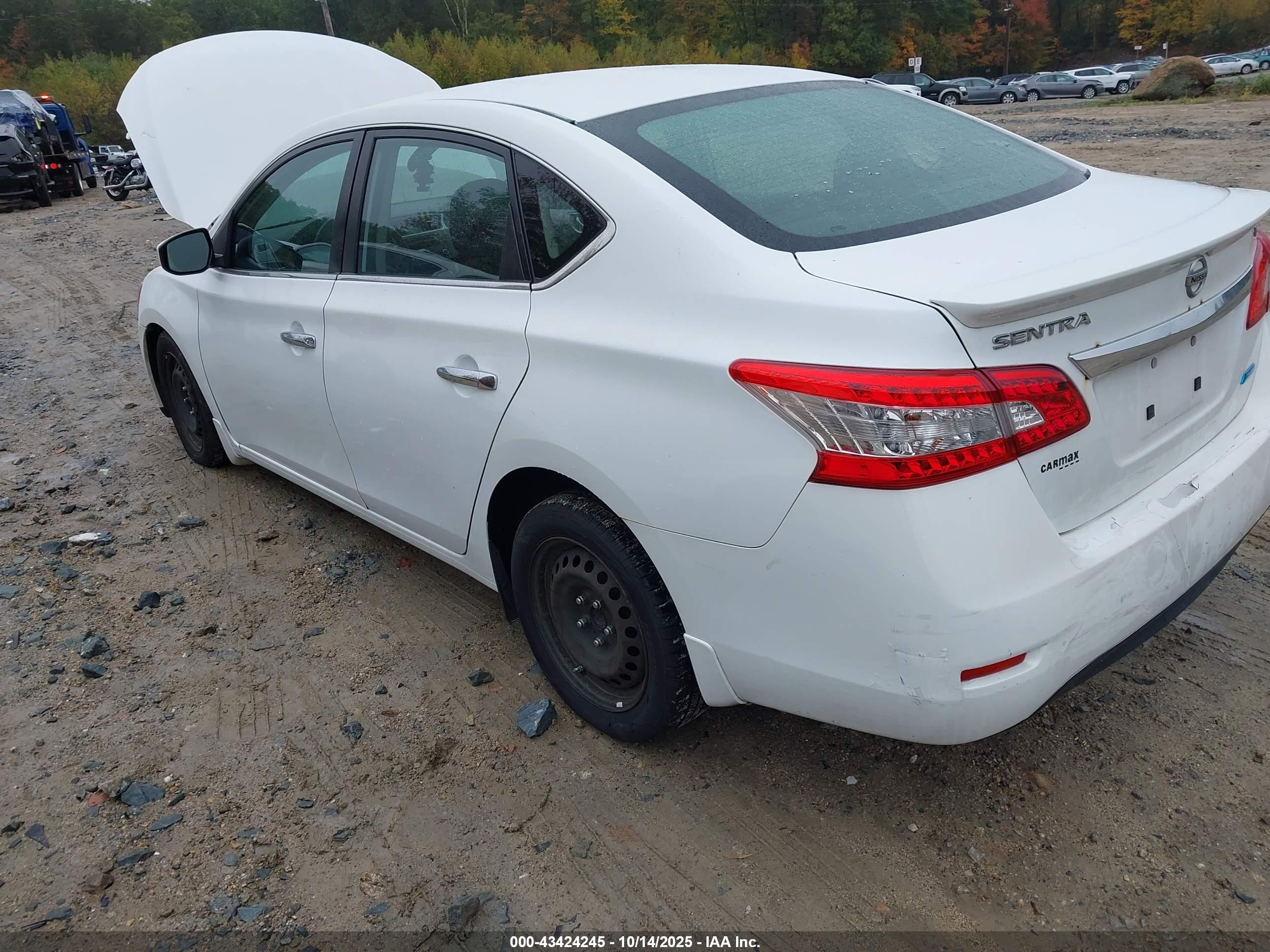 NISSAN SENTRA image 3