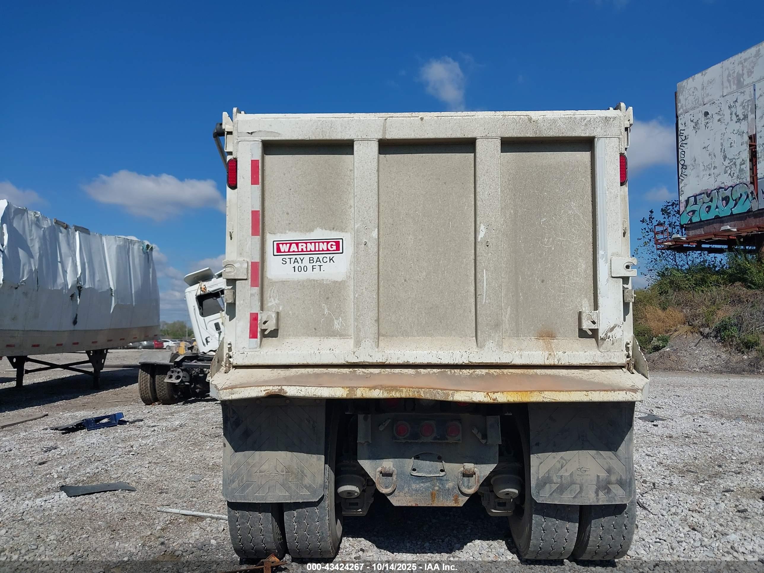 MACK 800 image 8