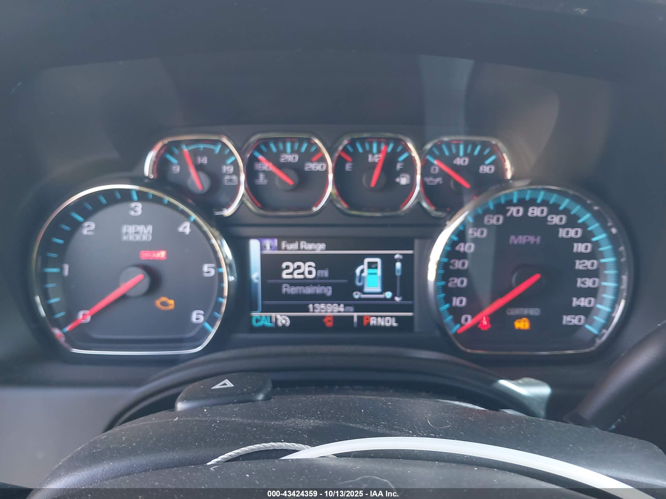 CHEVROLET TAHOE image 7