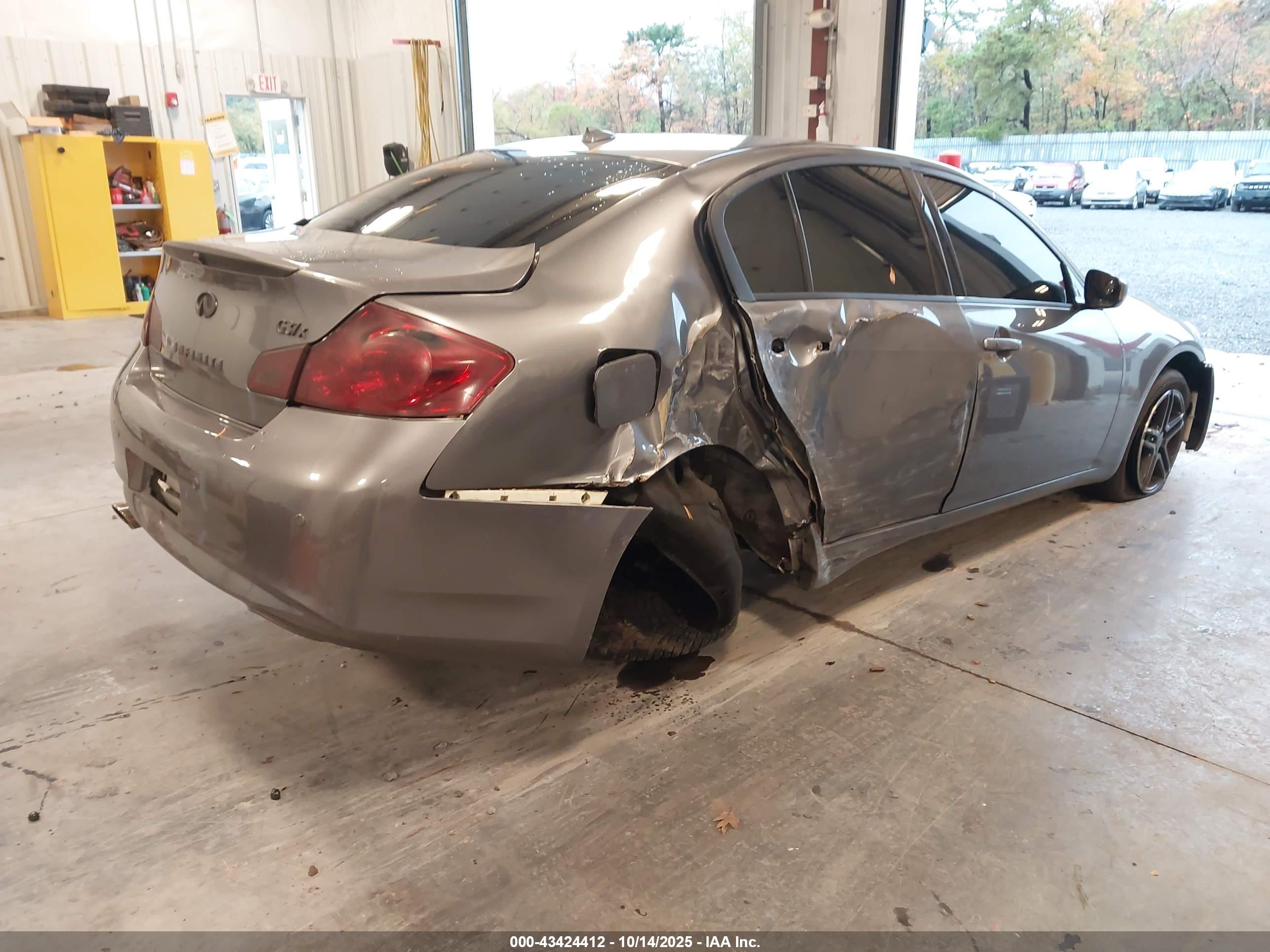 INFINITI G37X image 4