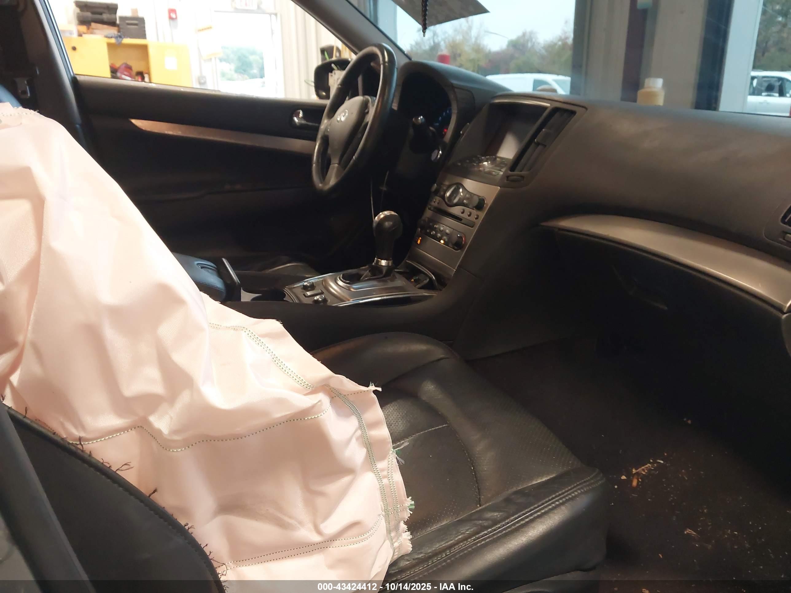 INFINITI G37X image 5