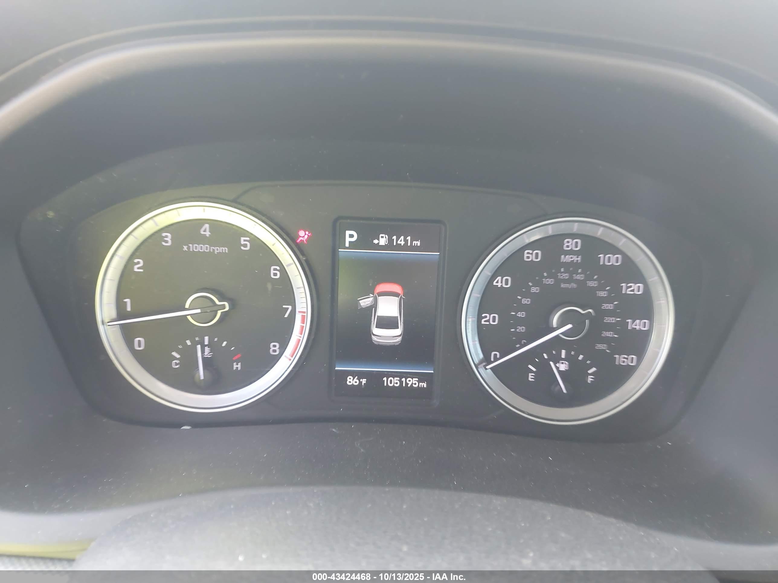 HYUNDAI SONATA image 7