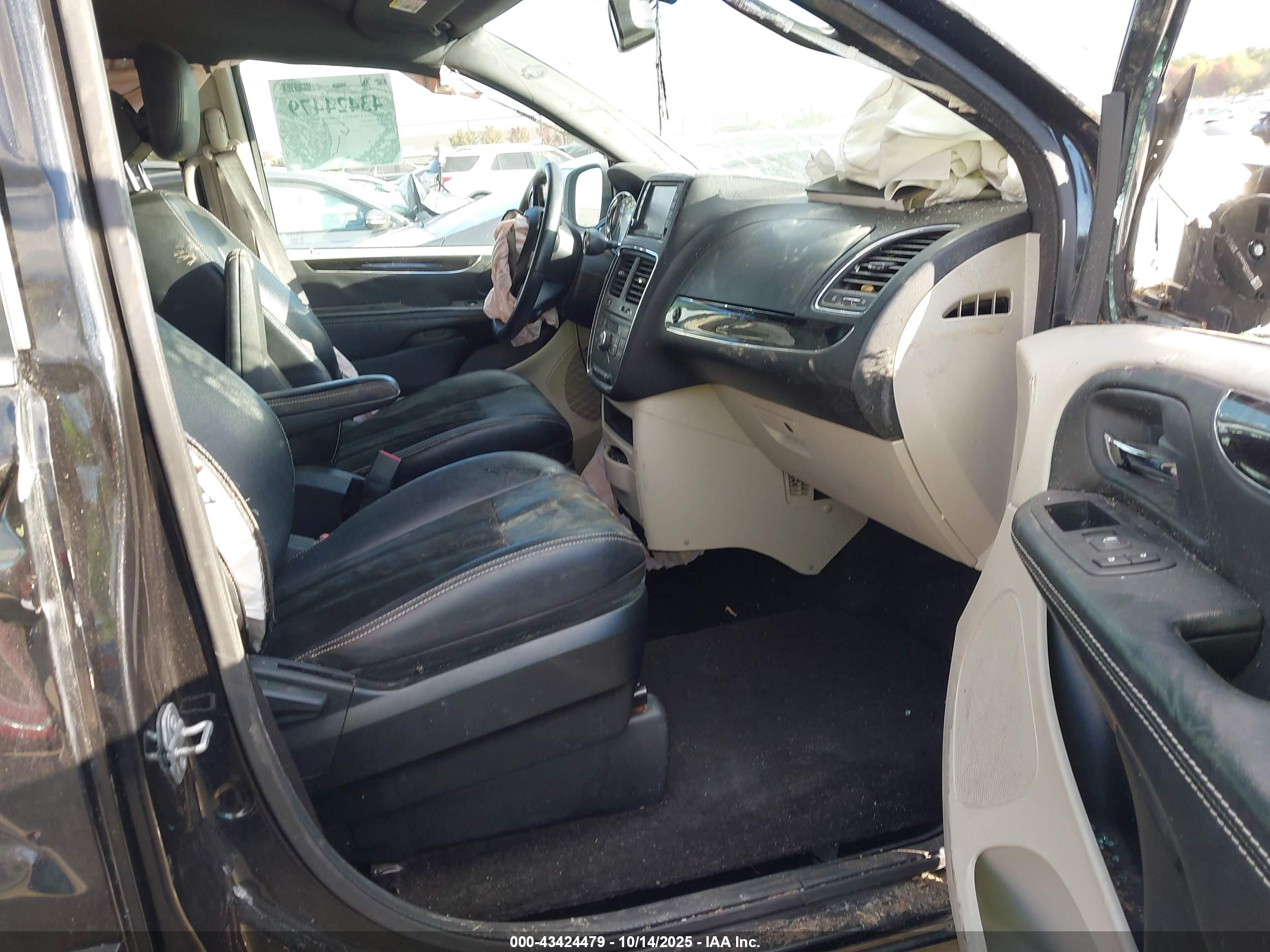 DODGE GRAND image 5