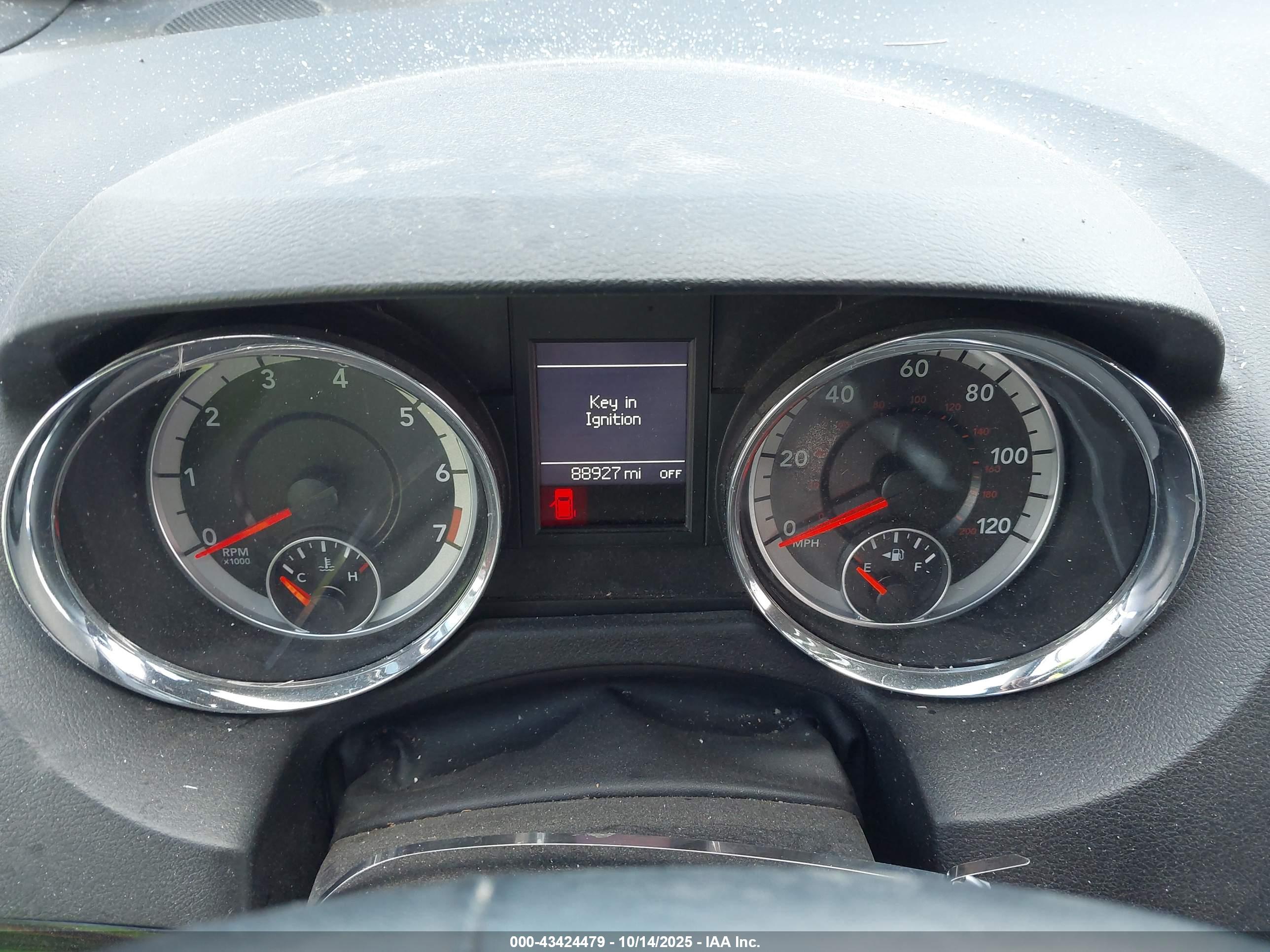 DODGE GRAND image 7