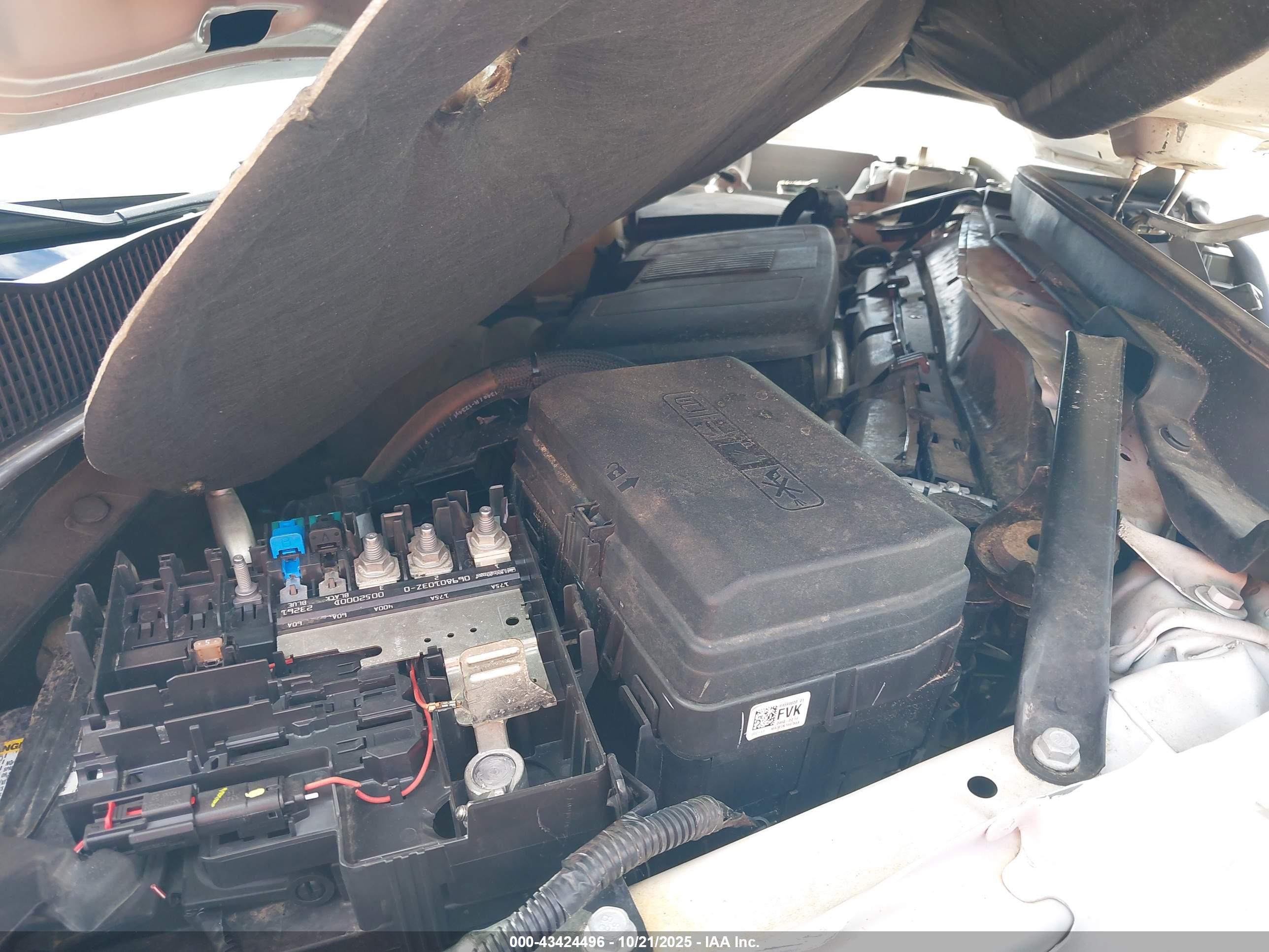 GMC SIERRA image 10